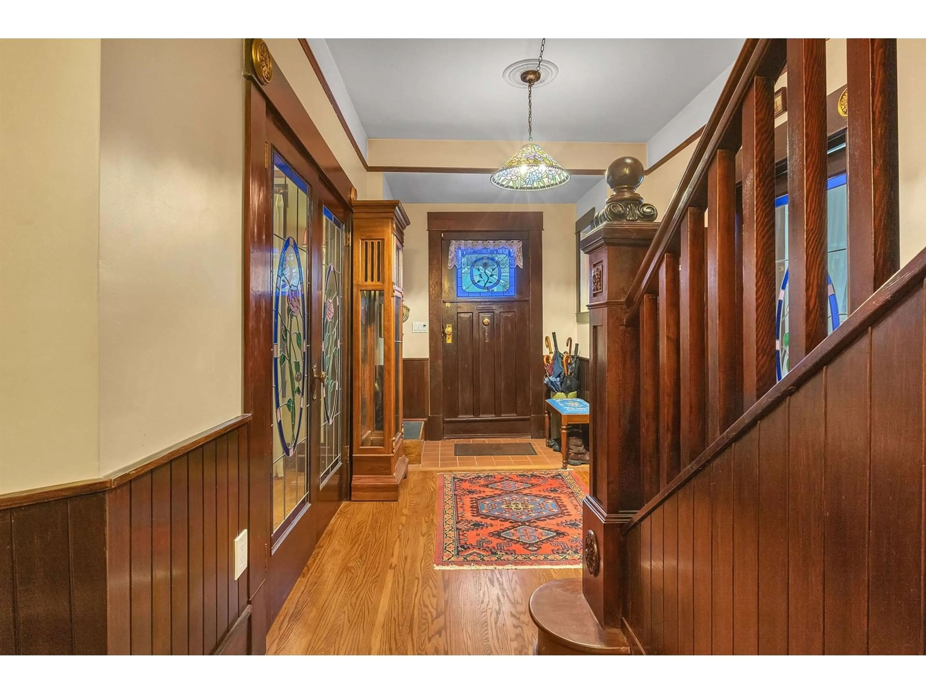 Indoor foyer, wood floors for 4314 WRIGHT STREET, Abbotsford British Columbia V2S7Y8