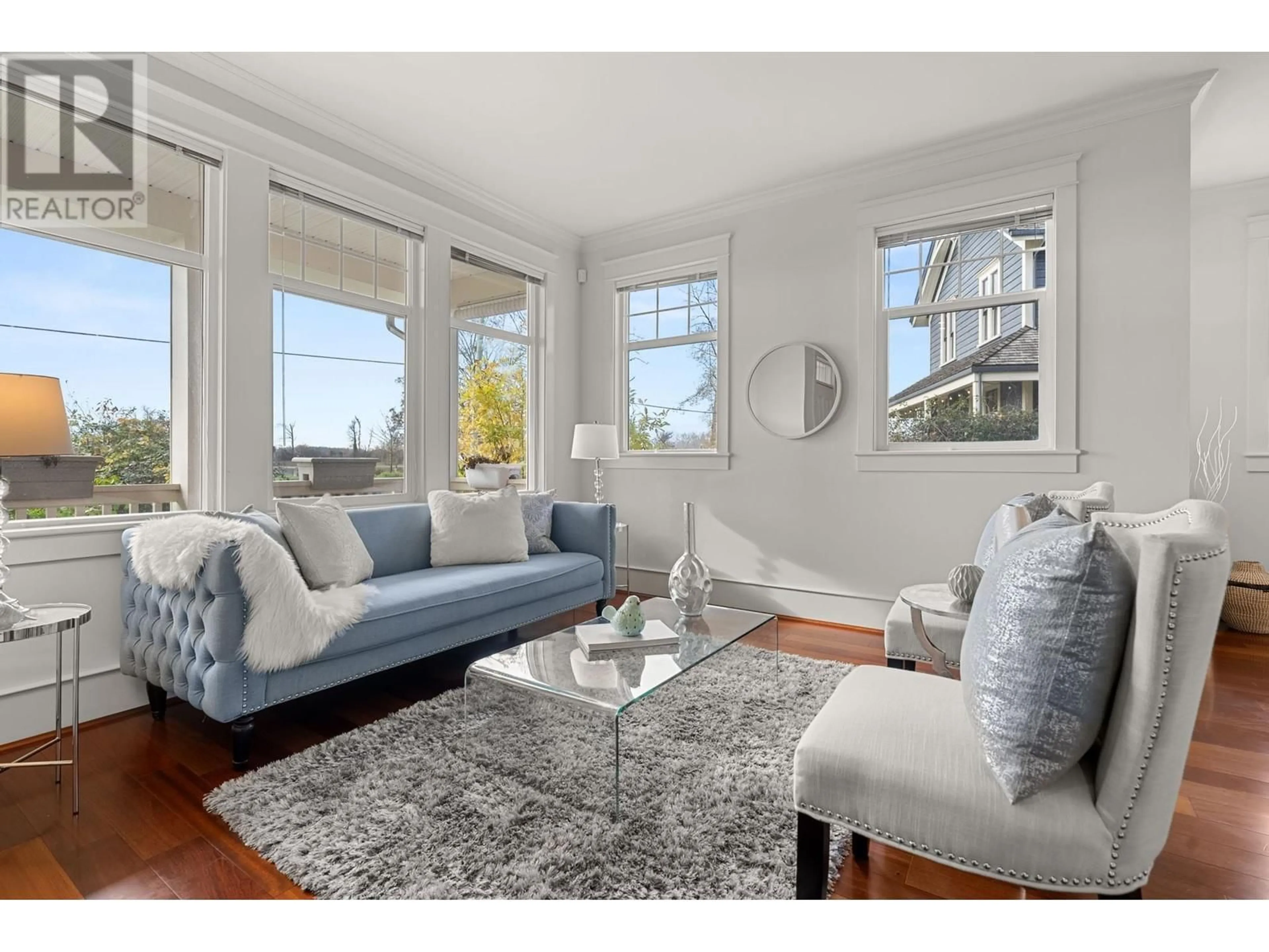 Living room, wood floors for 1 13400 PRINCESS STREET, Richmond British Columbia V7E6R5