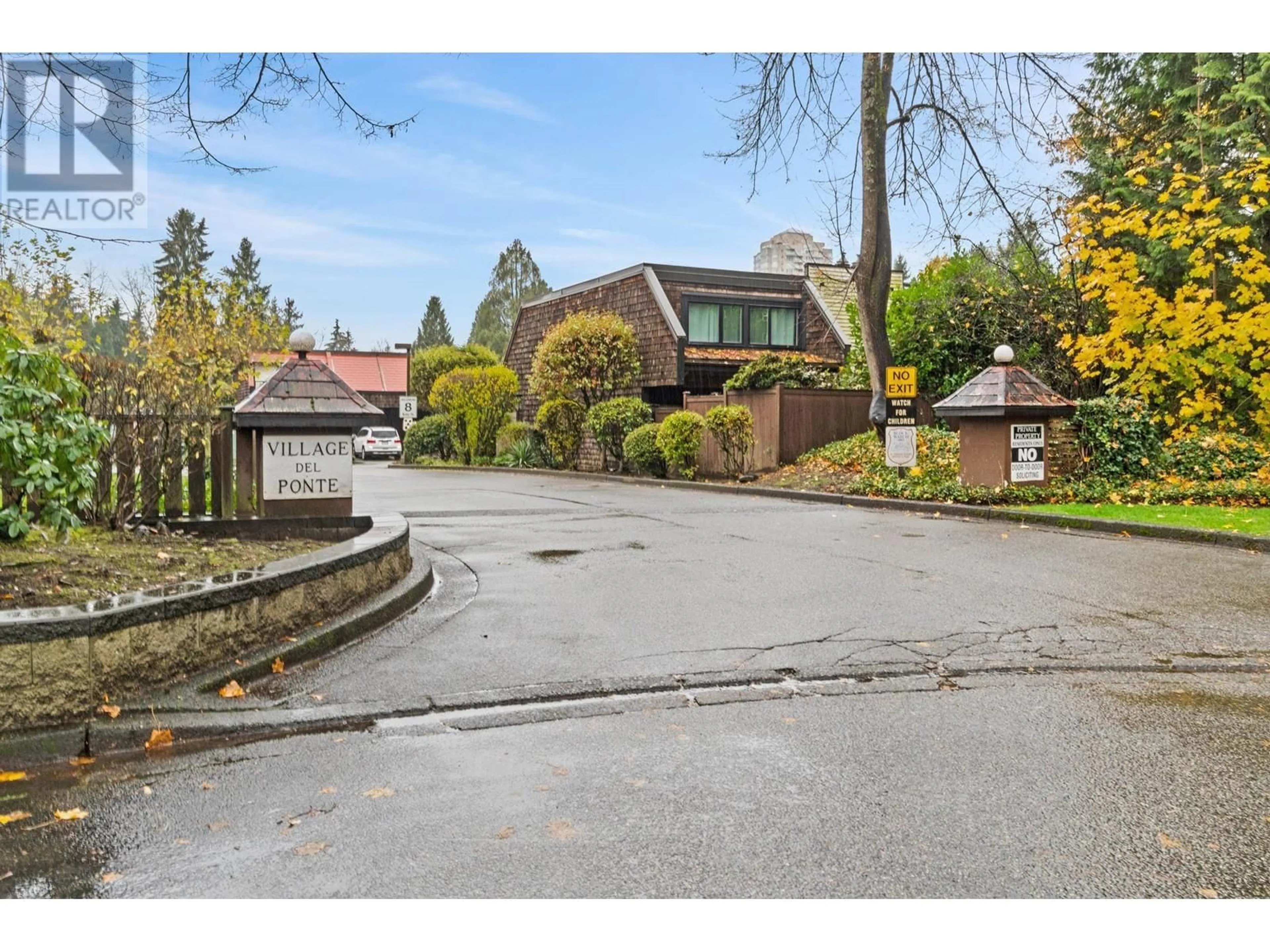 Frontside or backside of a home, the street view for 9980 MILLBURN COURT, Burnaby British Columbia V3N4M8