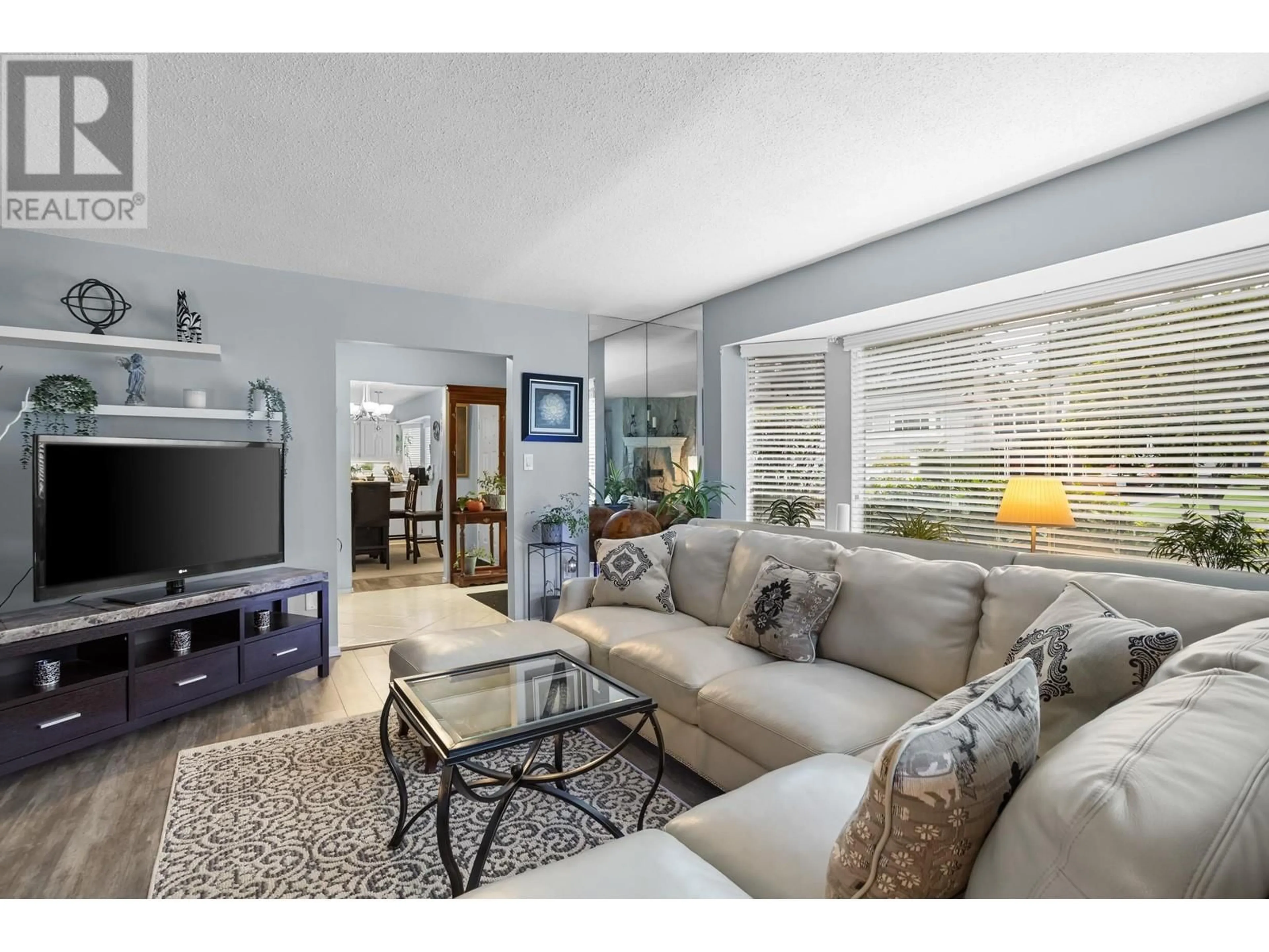 Living room, wood floors for 2508 BATTISTONI PLACE, Port Coquitlam British Columbia V3B5W1