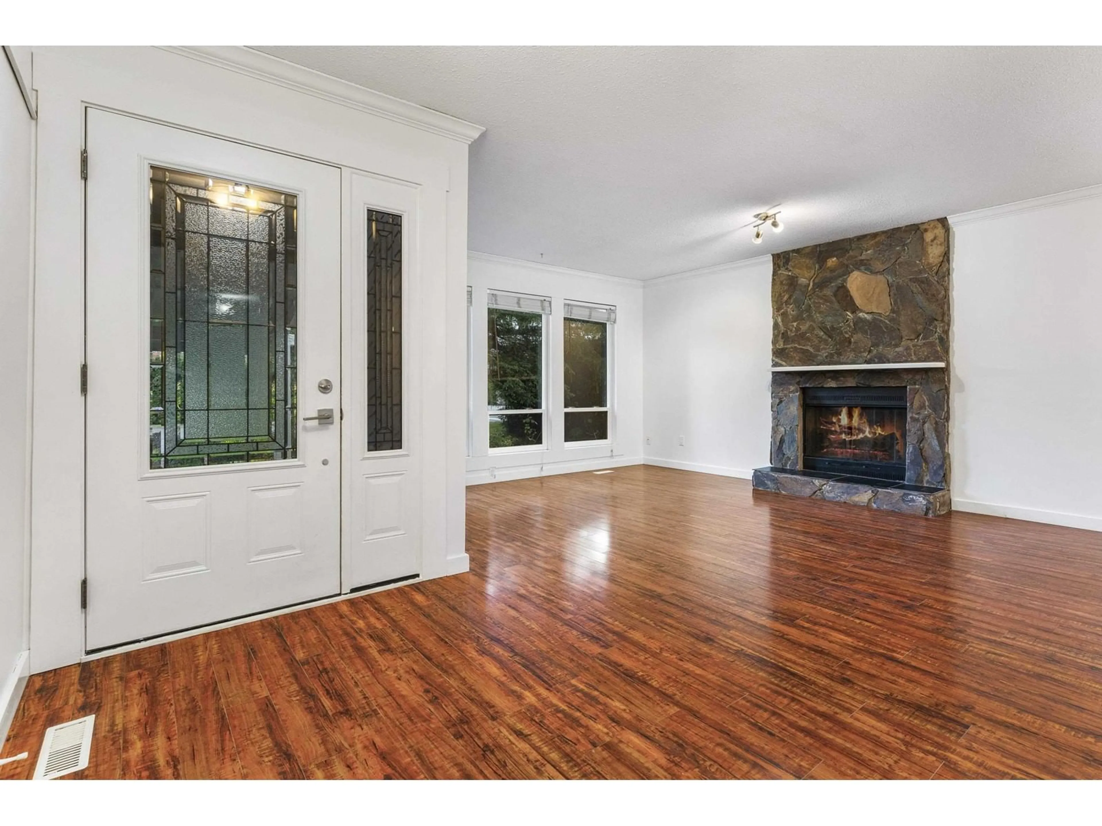 Indoor entryway, wood floors for 8807 GAY STREET, Langley British Columbia V1M2S6