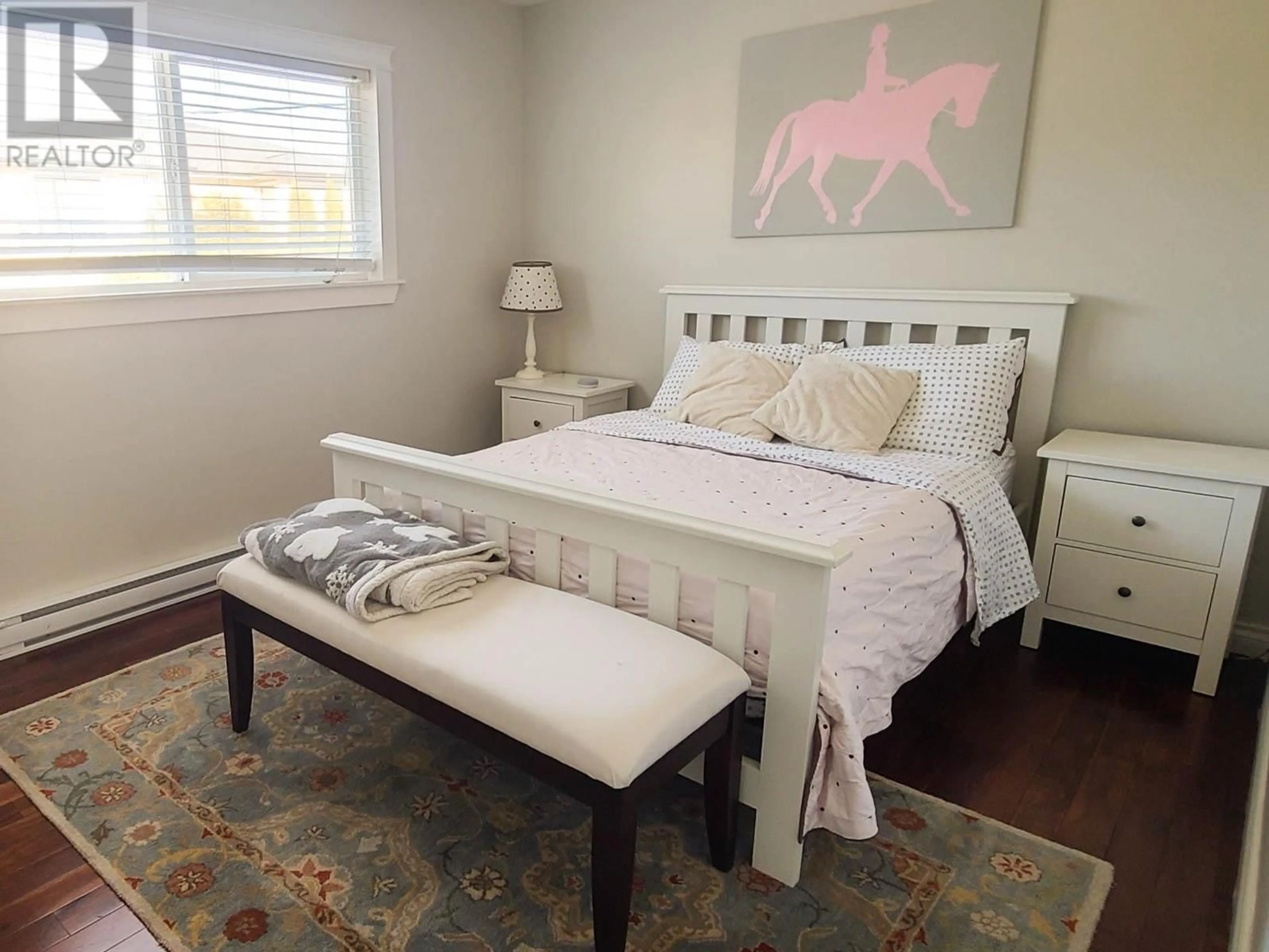 Bedroom with bed, wood/laminate floor for 6131 BASSETT ROAD, Richmond British Columbia V7C2Y3