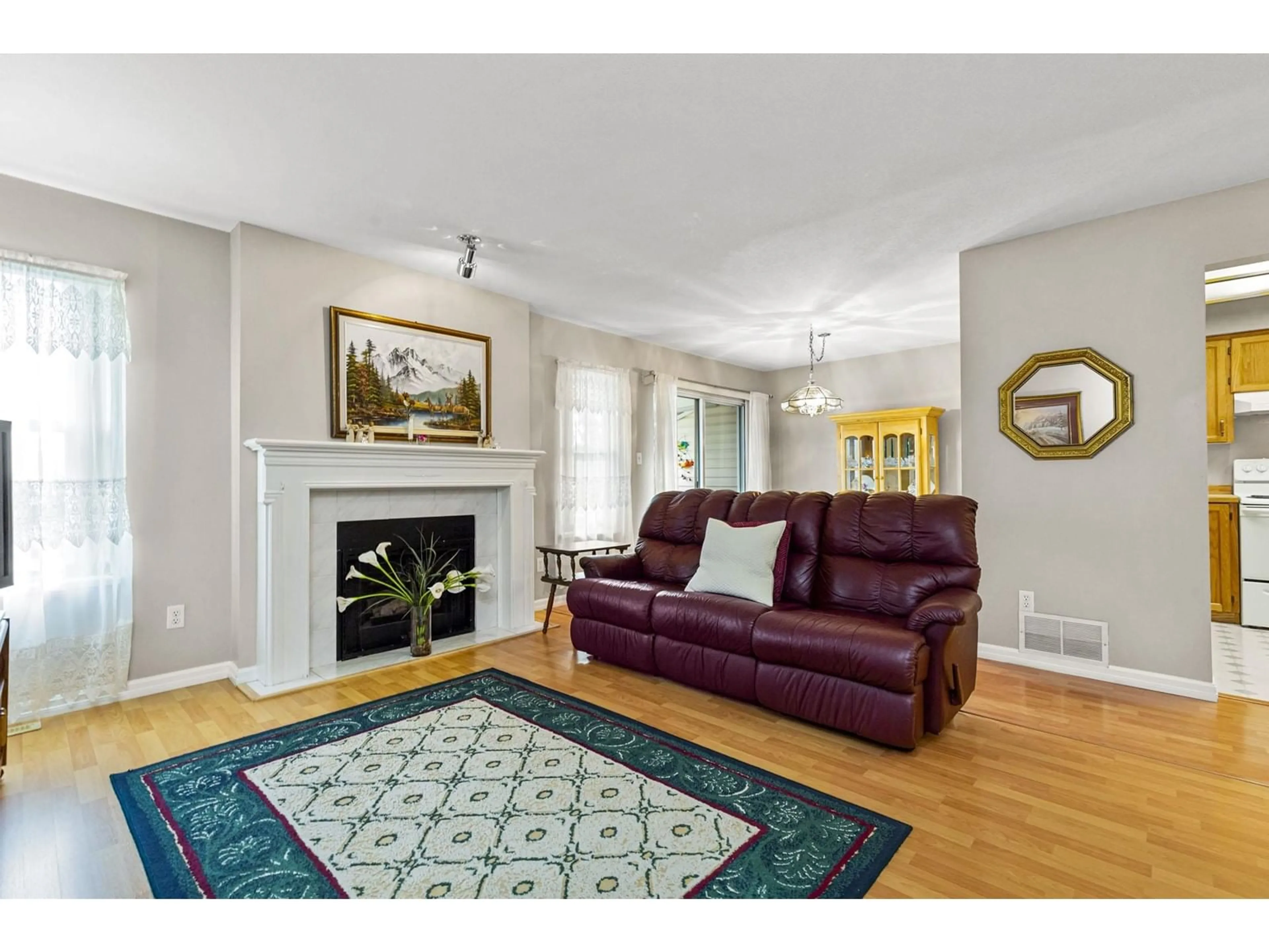 Living room, wood floors for 9 32861 SHIKAZE COURT, Mission British Columbia V2V6M6