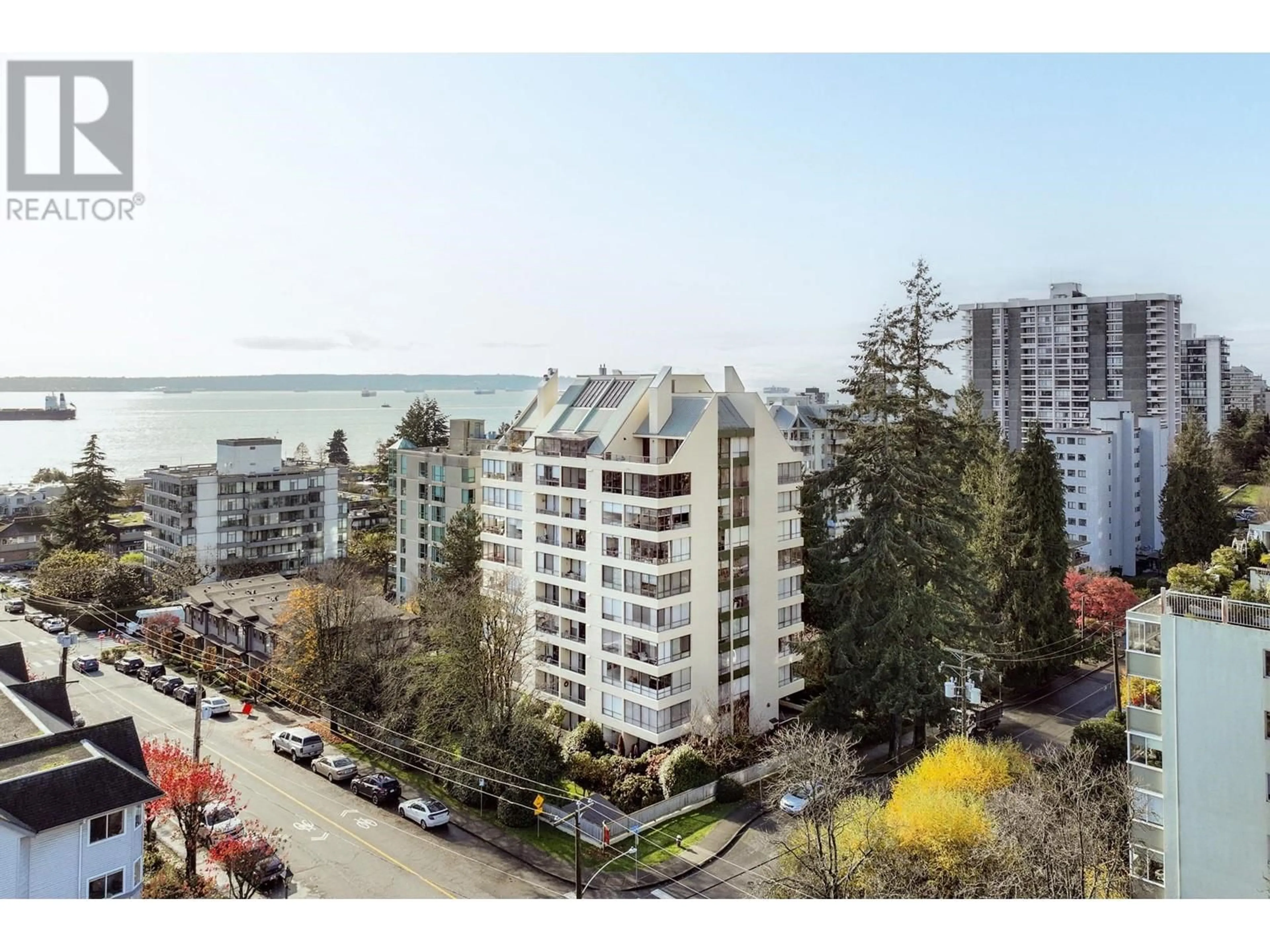 A pic from exterior of the house or condo, the street view for 203 1412 ESQUIMALT AVENUE, West Vancouver British Columbia V7T1K7