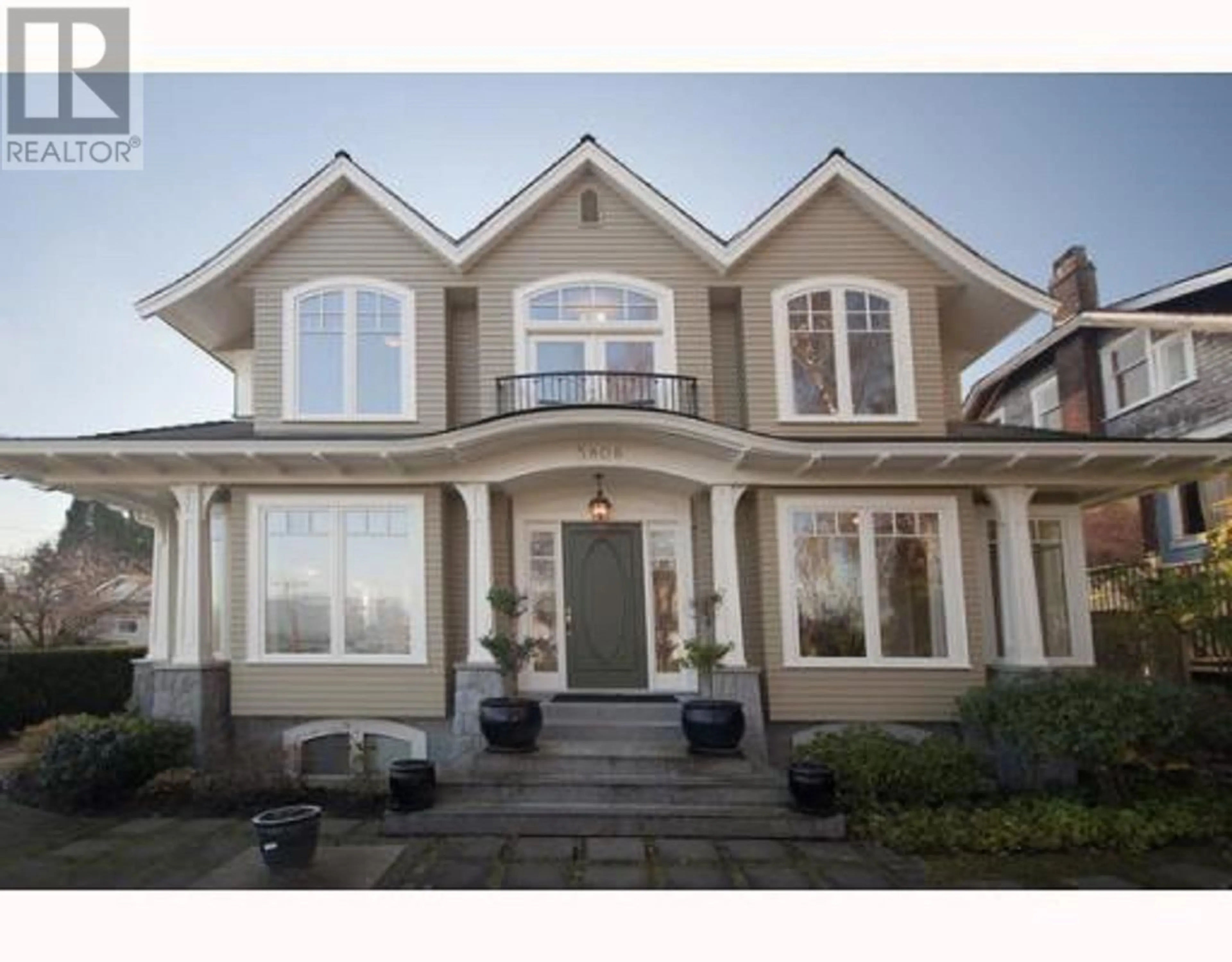 Home with vinyl exterior material, street for 3808 W 13TH AVENUE, Vancouver British Columbia V6R2S8