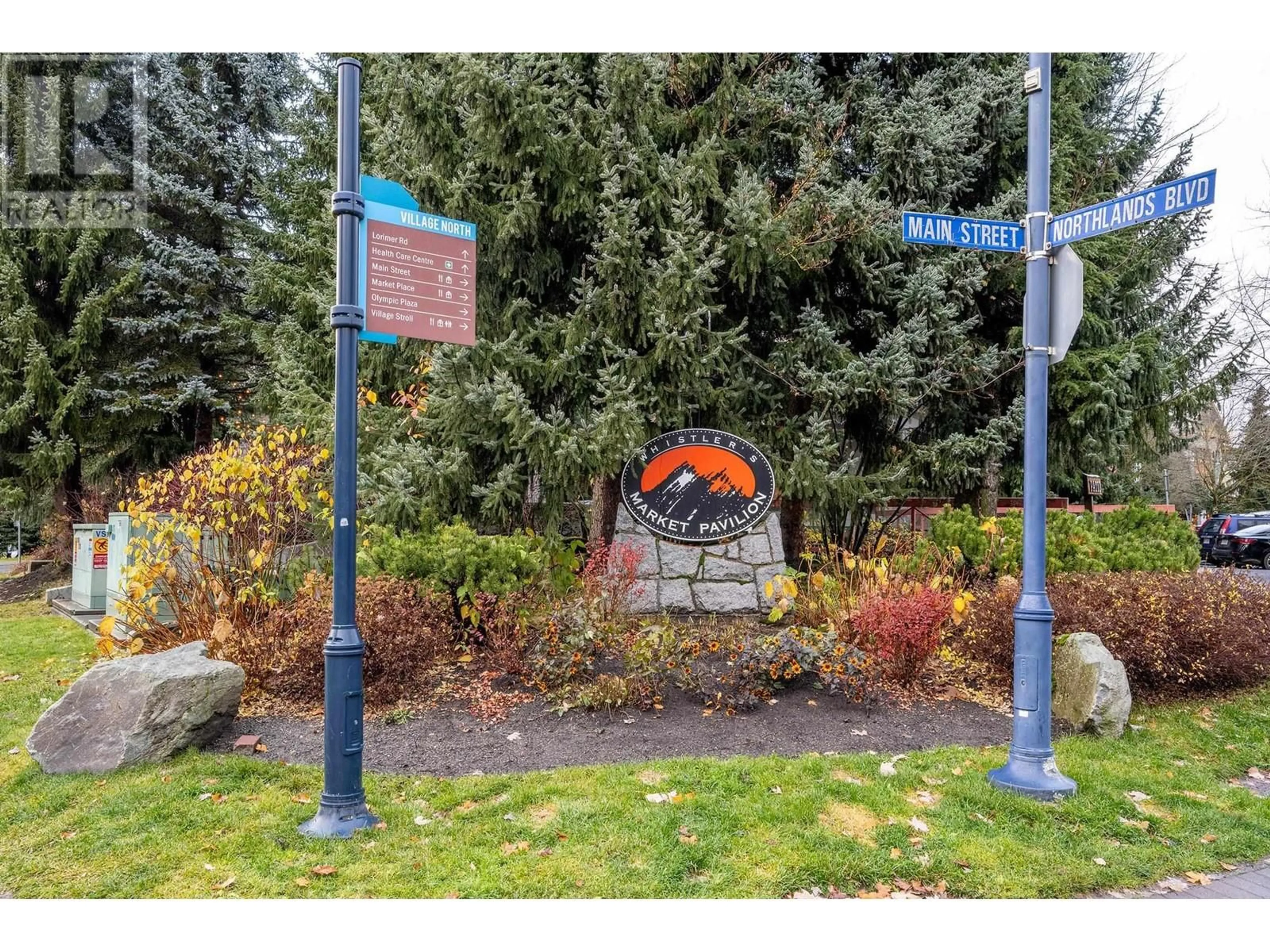 A pic from exterior of the house or condo, the fenced backyard for 305 4368 MAIN STREET, Whistler British Columbia V8E1B6