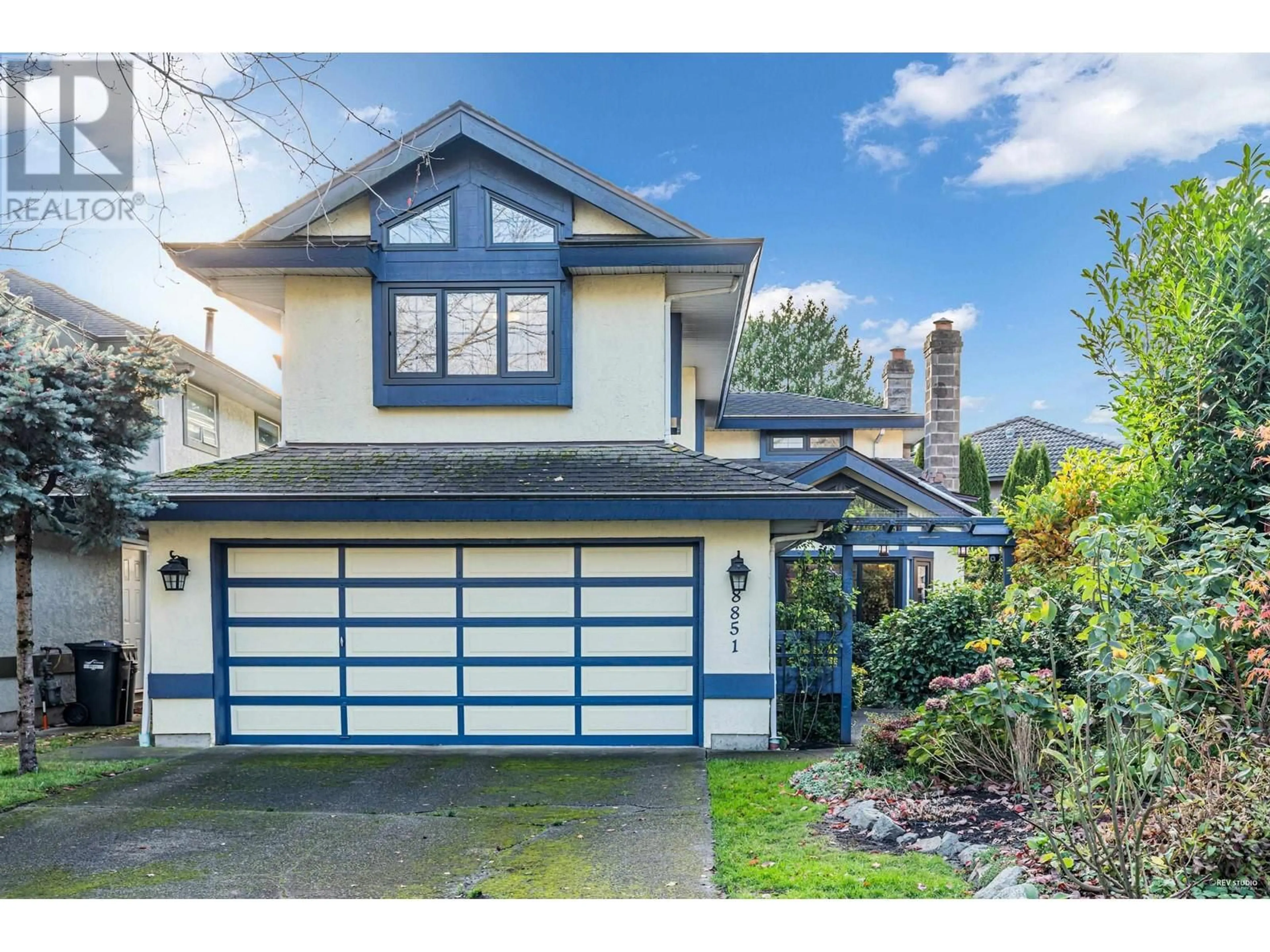 Frontside or backside of a home, the street view for 8851 DOLPHIN COURT, Richmond British Columbia V6Y3J7