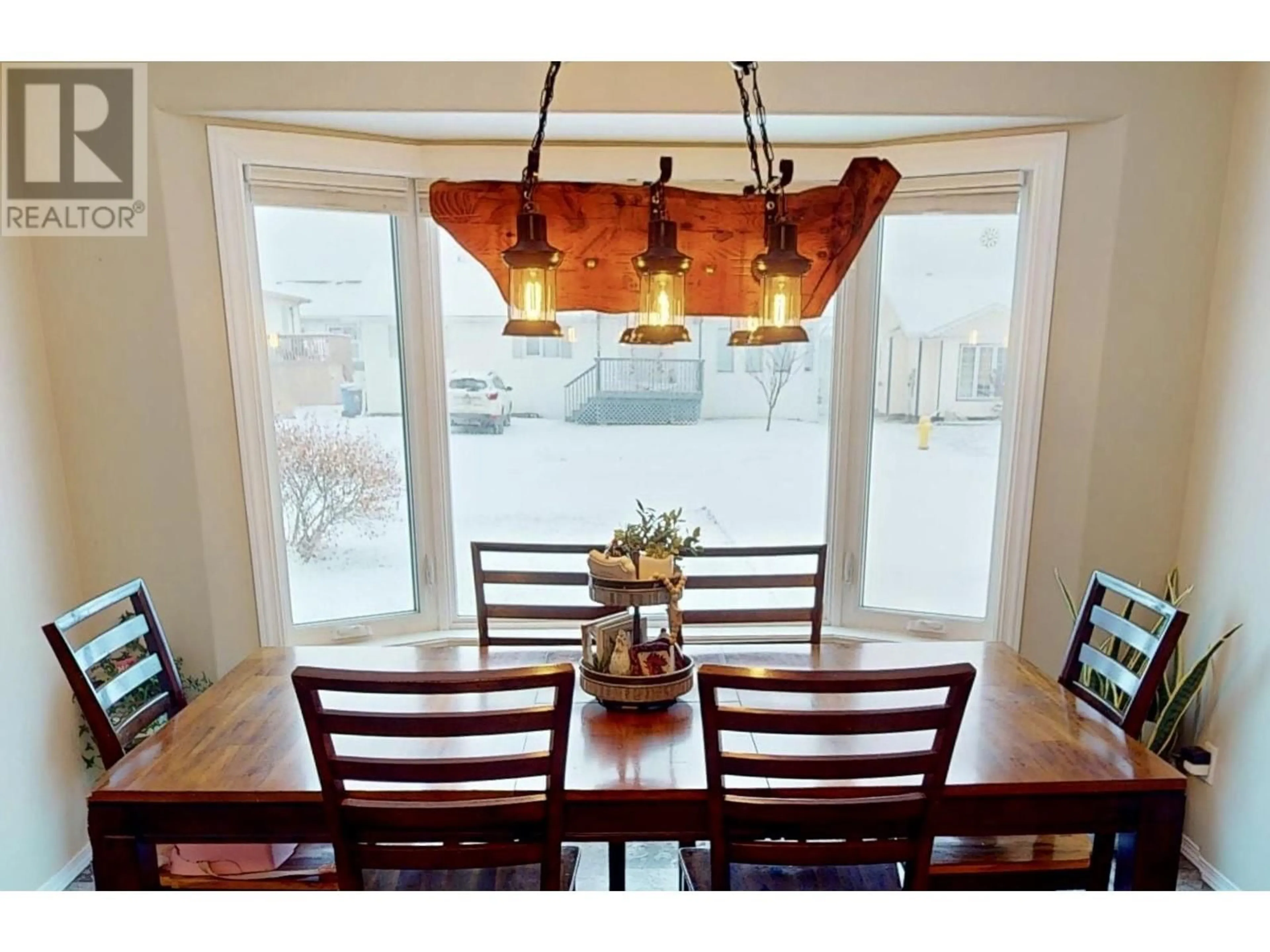 Dining room, wood floors, cottage for 10603 89 STREET, Fort St. John British Columbia V1J5Y3