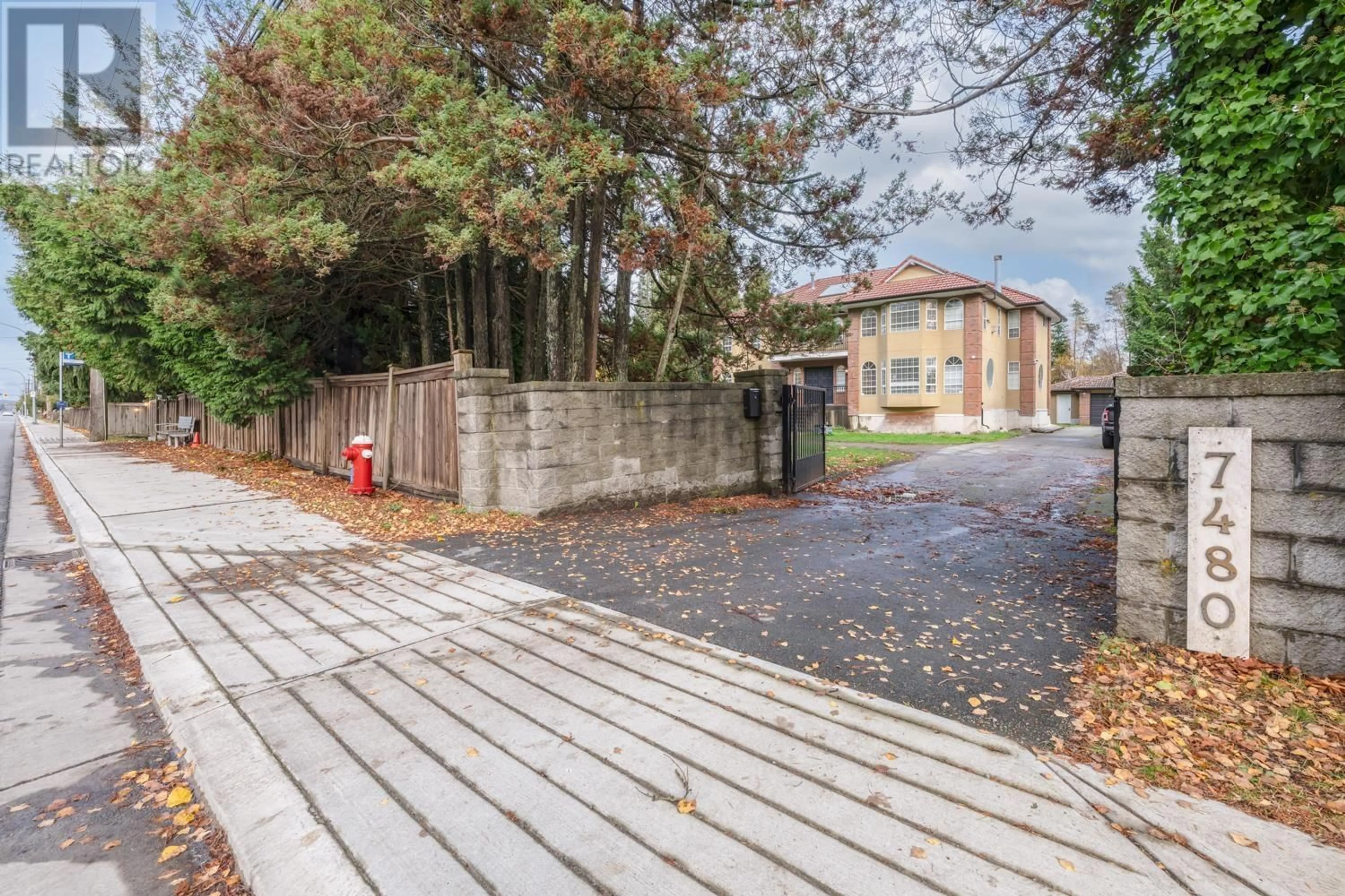 Patio, street for 7480 NO. 4 ROAD, Richmond British Columbia V6Y2T5