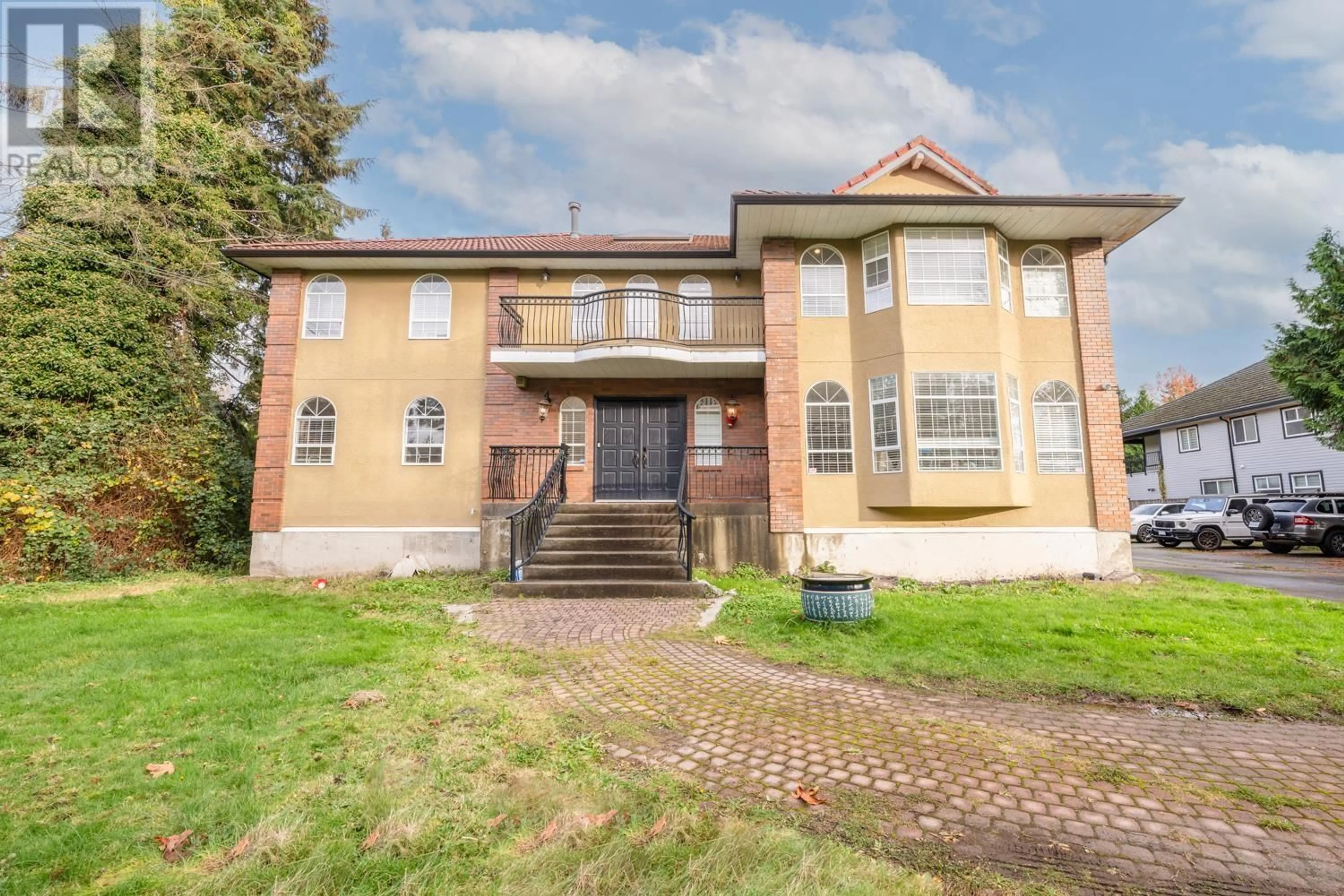 Home with brick exterior material, building for 7480 NO. 4 ROAD, Richmond British Columbia V6Y2T5
