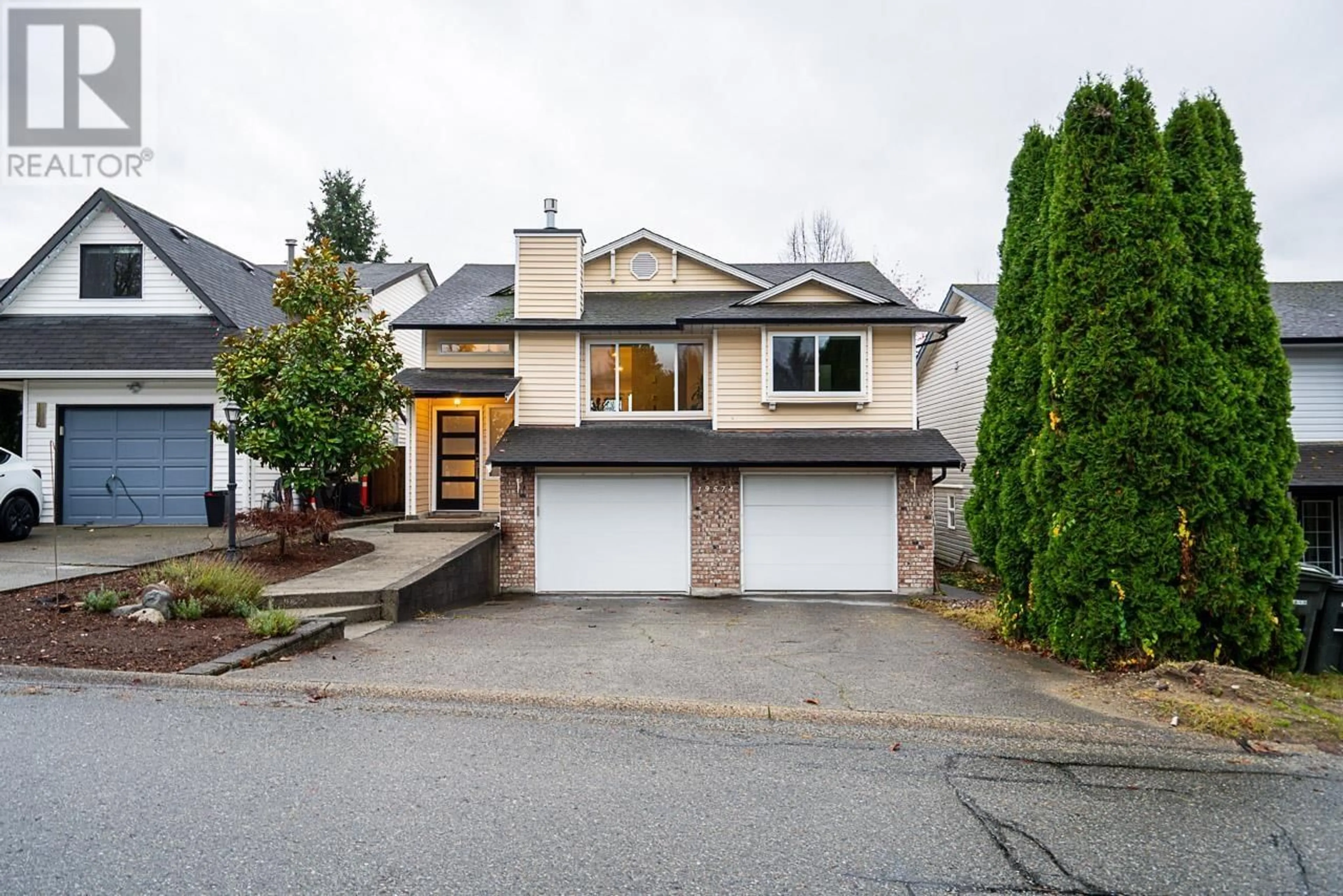 A pic from exterior of the house or condo, the street view for 19574 114B AVENUE AVENUE, Pitt Meadows British Columbia V3Y1P9