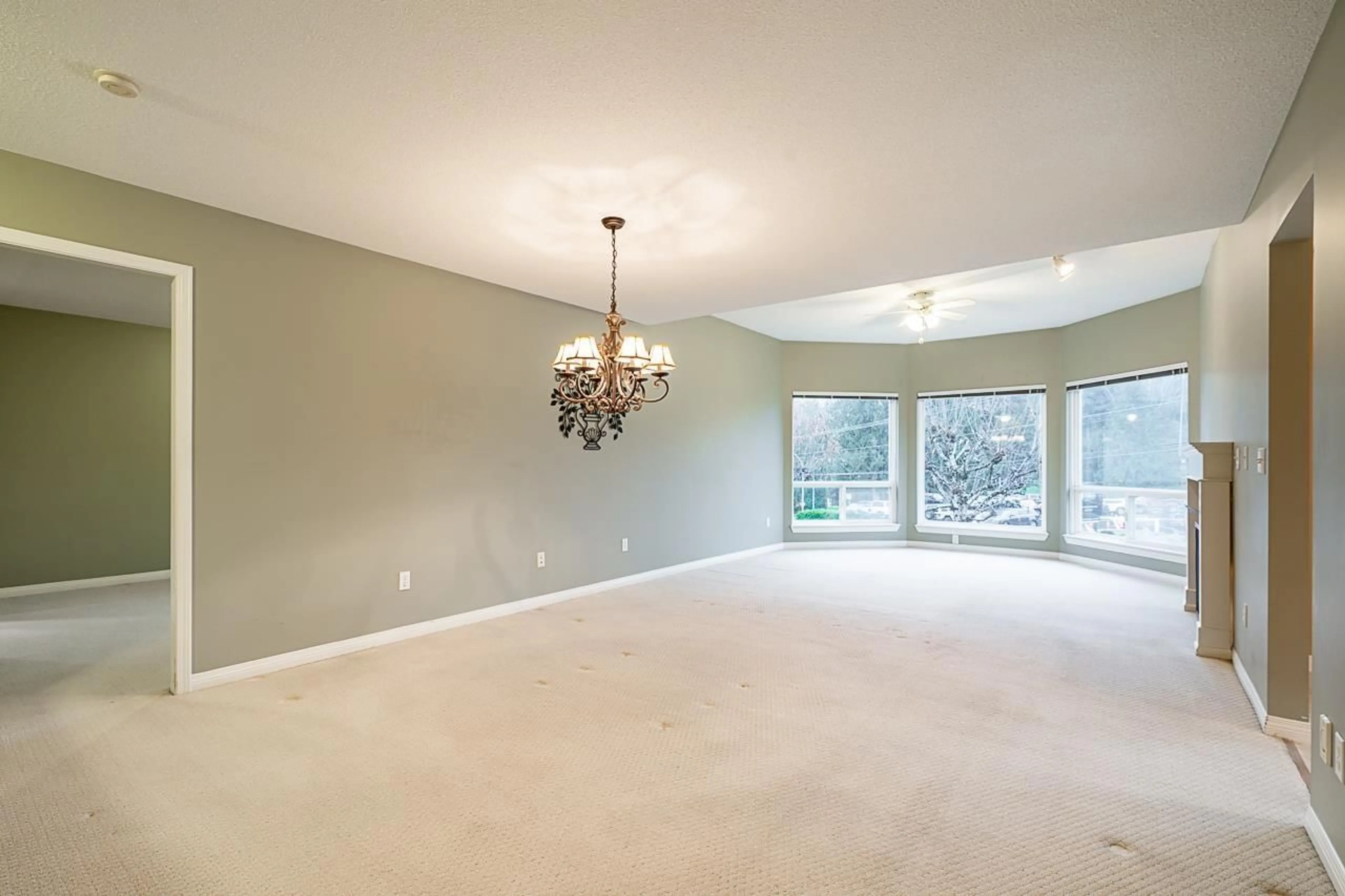 A pic of a room, not visible floor for 22 32777 CHILCOTIN DRIVE, Abbotsford British Columbia V2T5W4