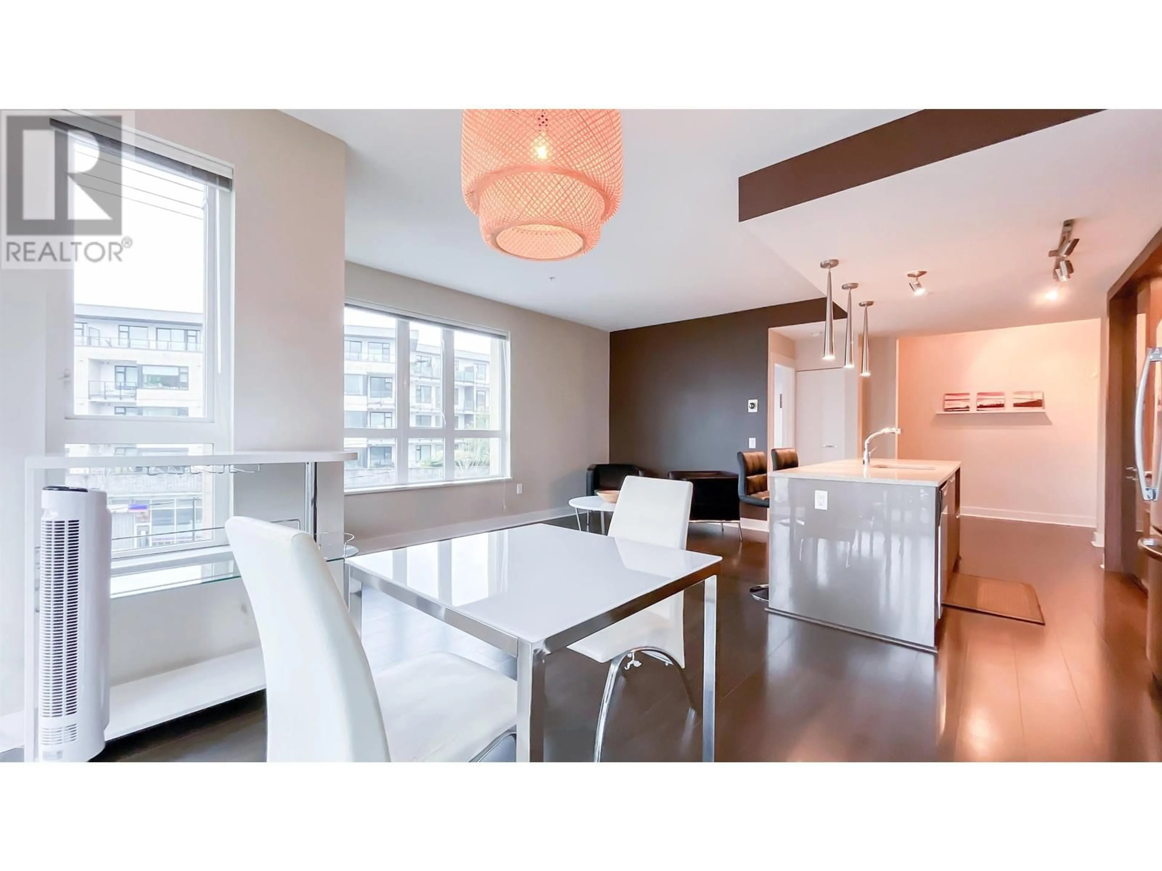 Open concept kitchen for 308 733 W 14TH STREET, North Vancouver British Columbia V7M0C6