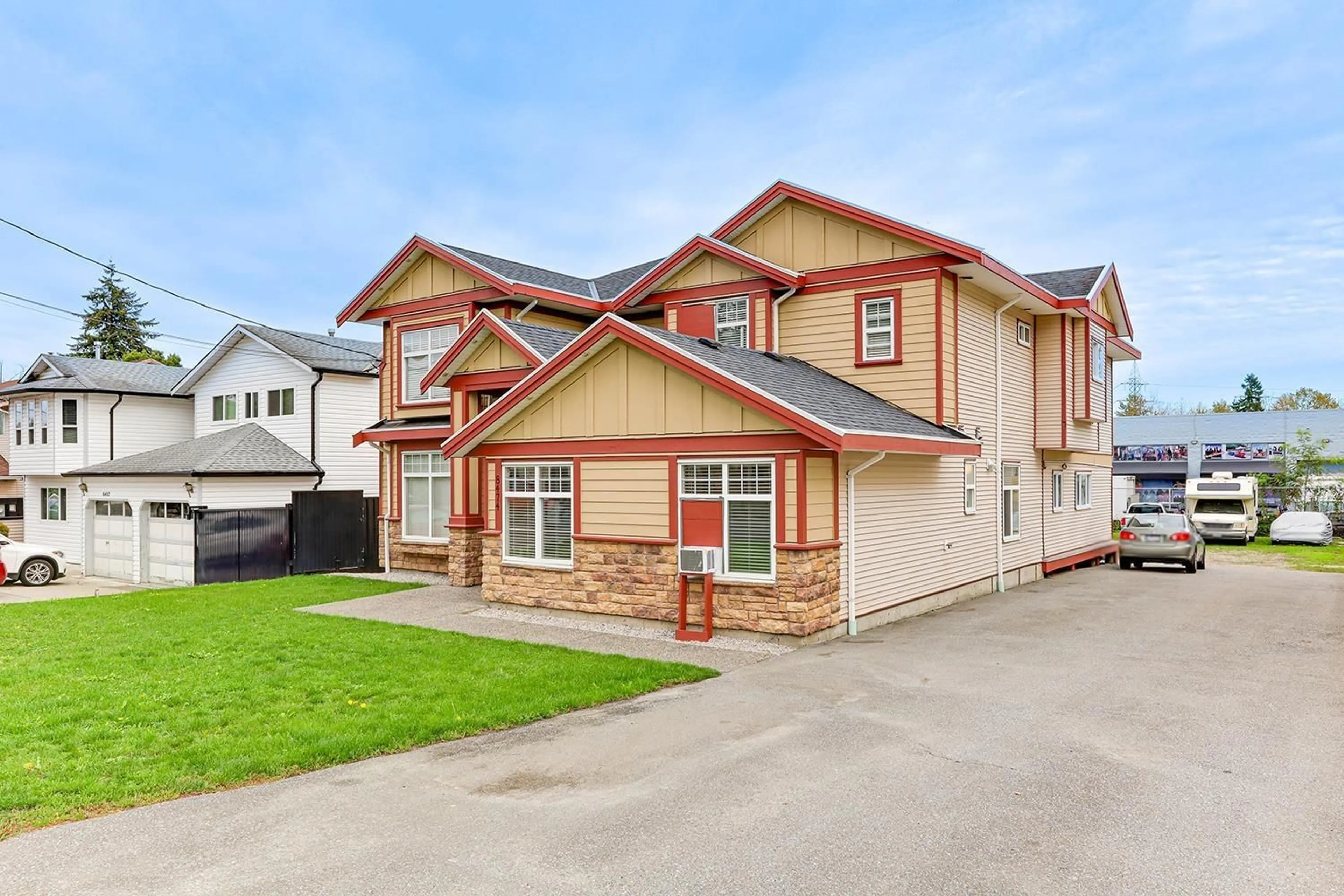 Frontside or backside of a home, the street view for 8474 123 STREET, Surrey British Columbia V3W3V6