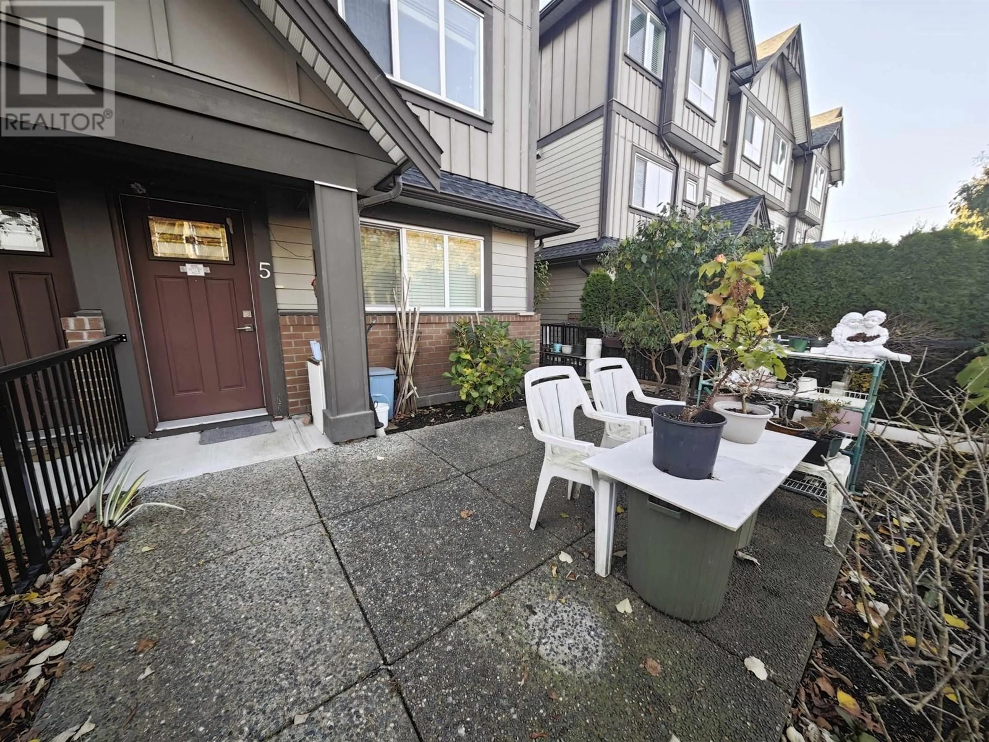 A pic from exterior of the house or condo, the street view for 5 9840 ALBERTA ROAD, Richmond British Columbia V6Y1T6