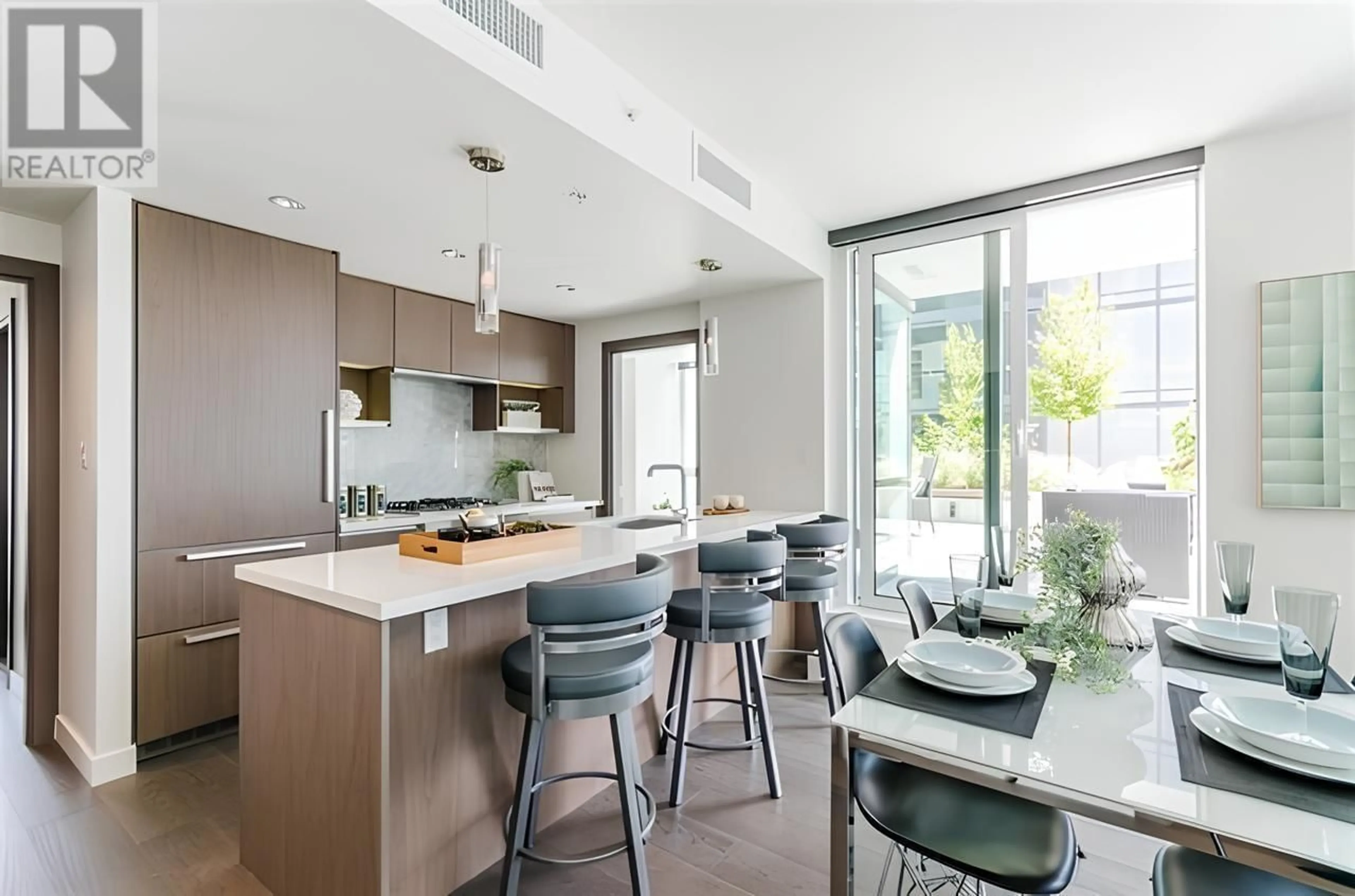 Open concept kitchen for 1225 68 SMITHE STREET, Vancouver British Columbia V6B0P4