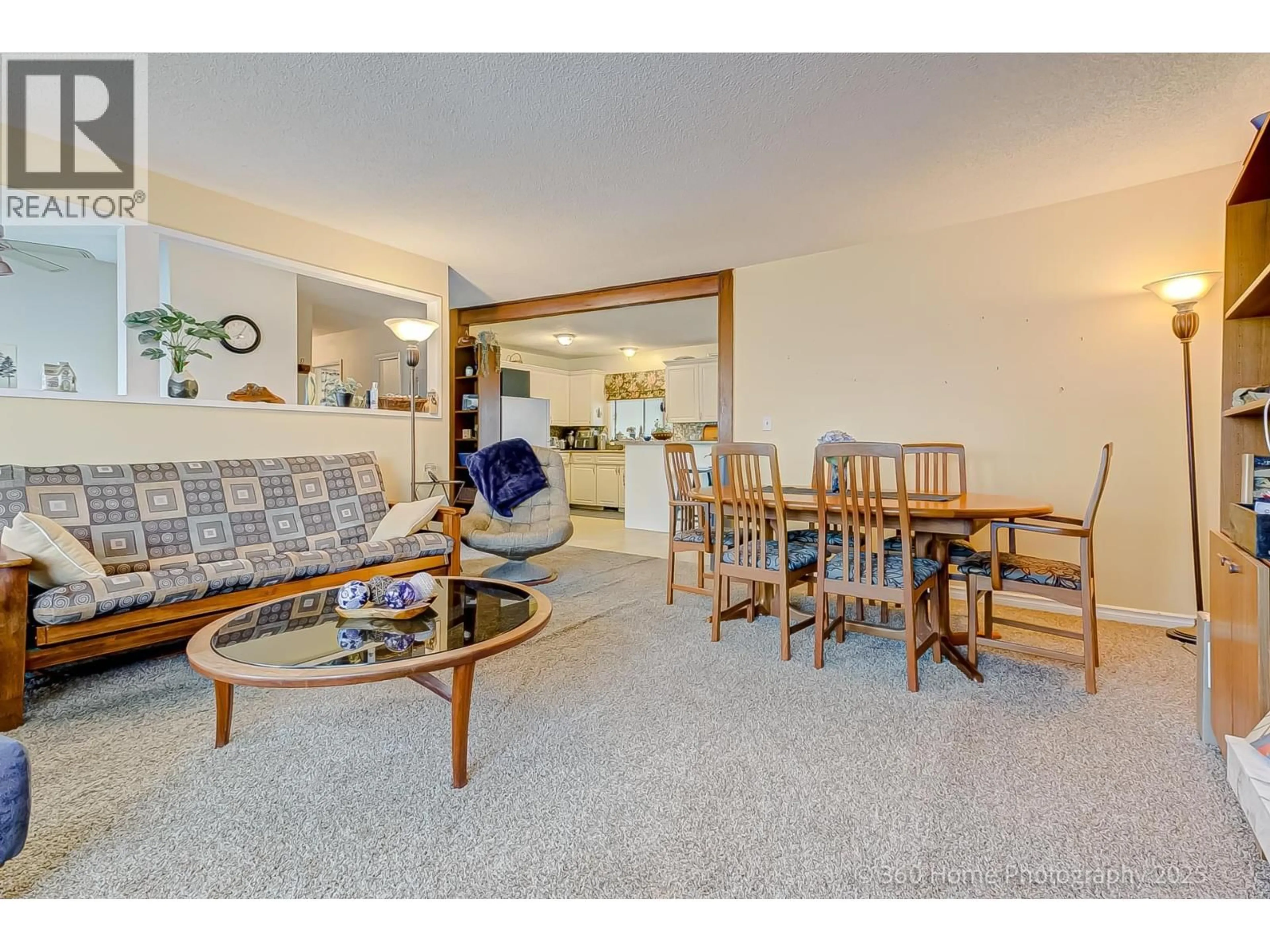 Living room with furniture, unknown for 4529 SAVOY STREET, Delta British Columbia V4K1P4