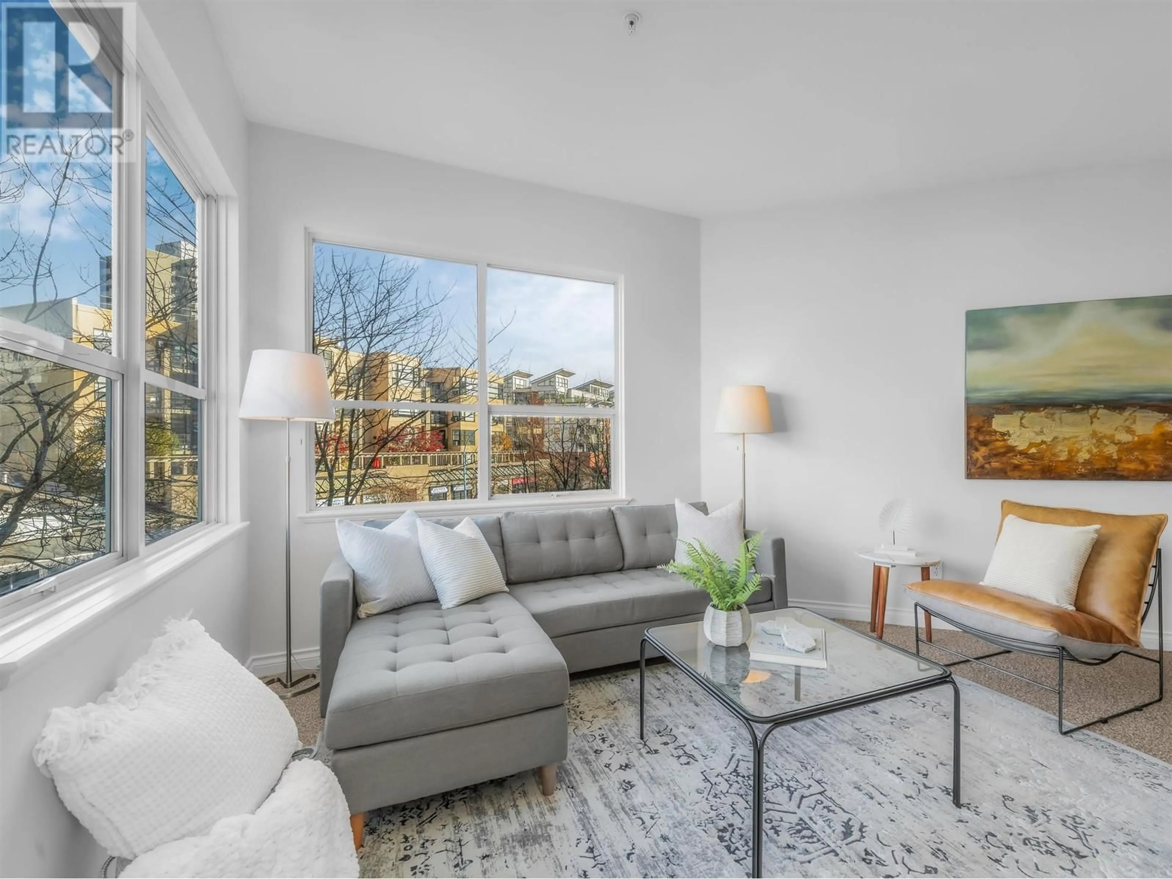 Living room, carpet floors for 311 131 W 3RD STREET, North Vancouver British Columbia V7M1E7