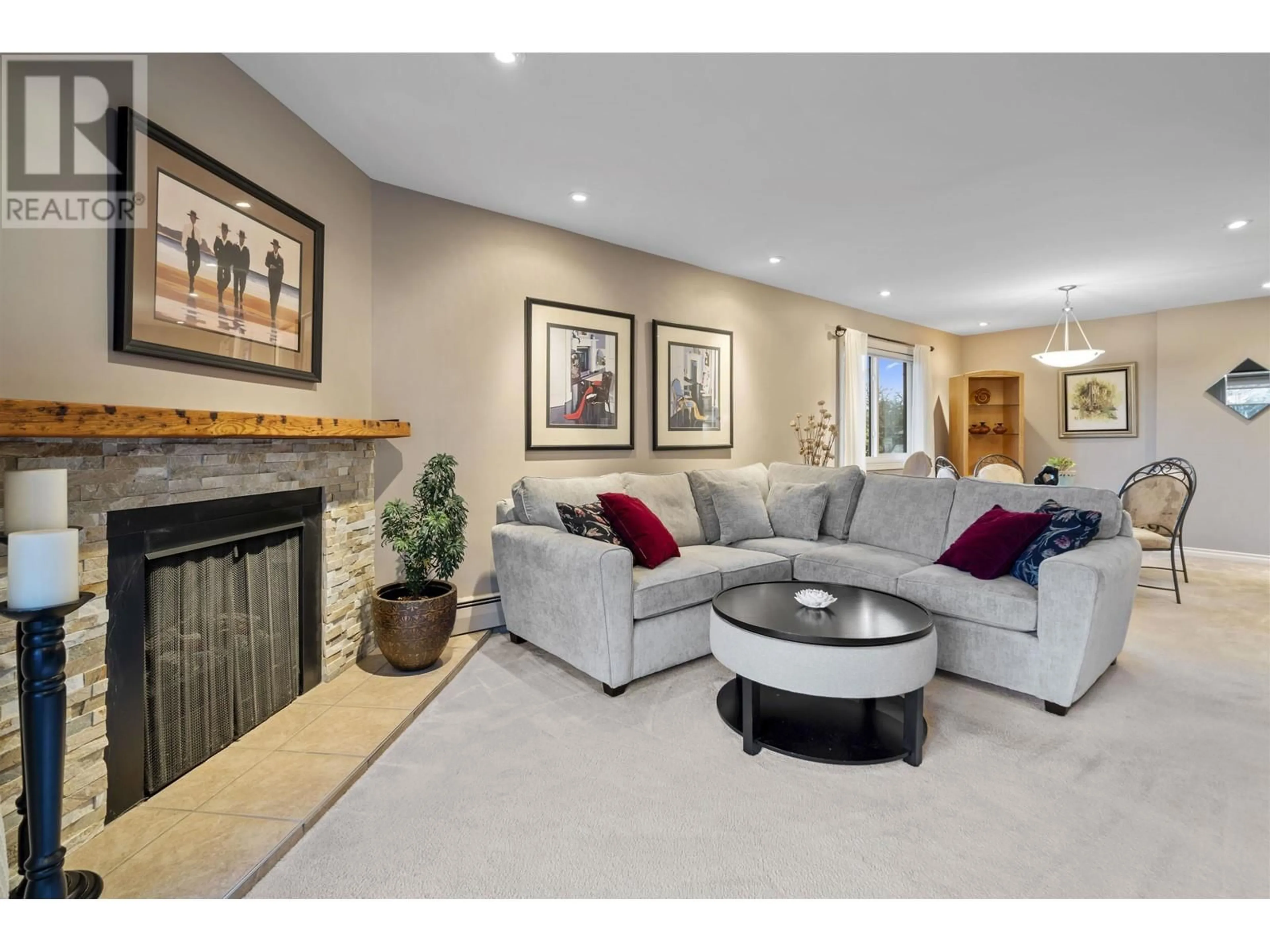 Living room, carpet floors for 310 10160 RYAN ROAD, Richmond British Columbia V7A4P9