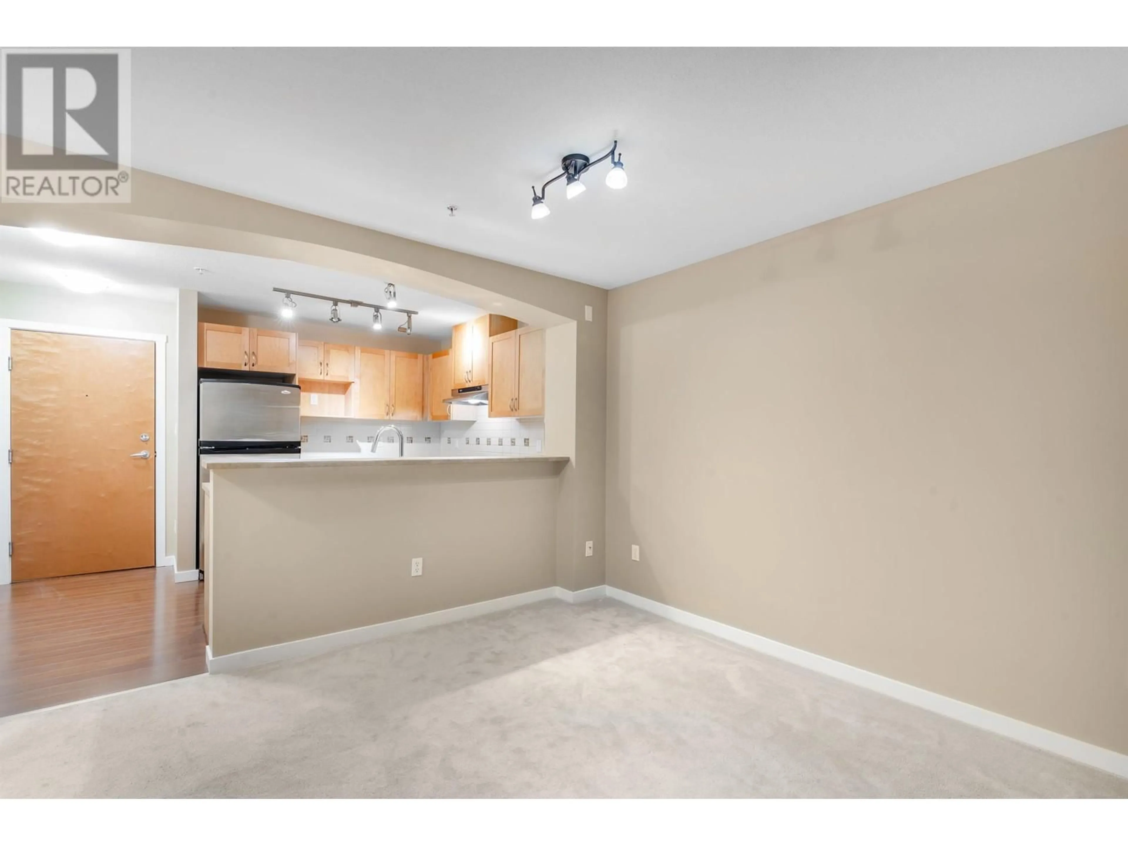 A pic of a room, not visible floor for 206 2959 SILVER SPRINGS BOULEVARD, Coquitlam British Columbia V3E3S5