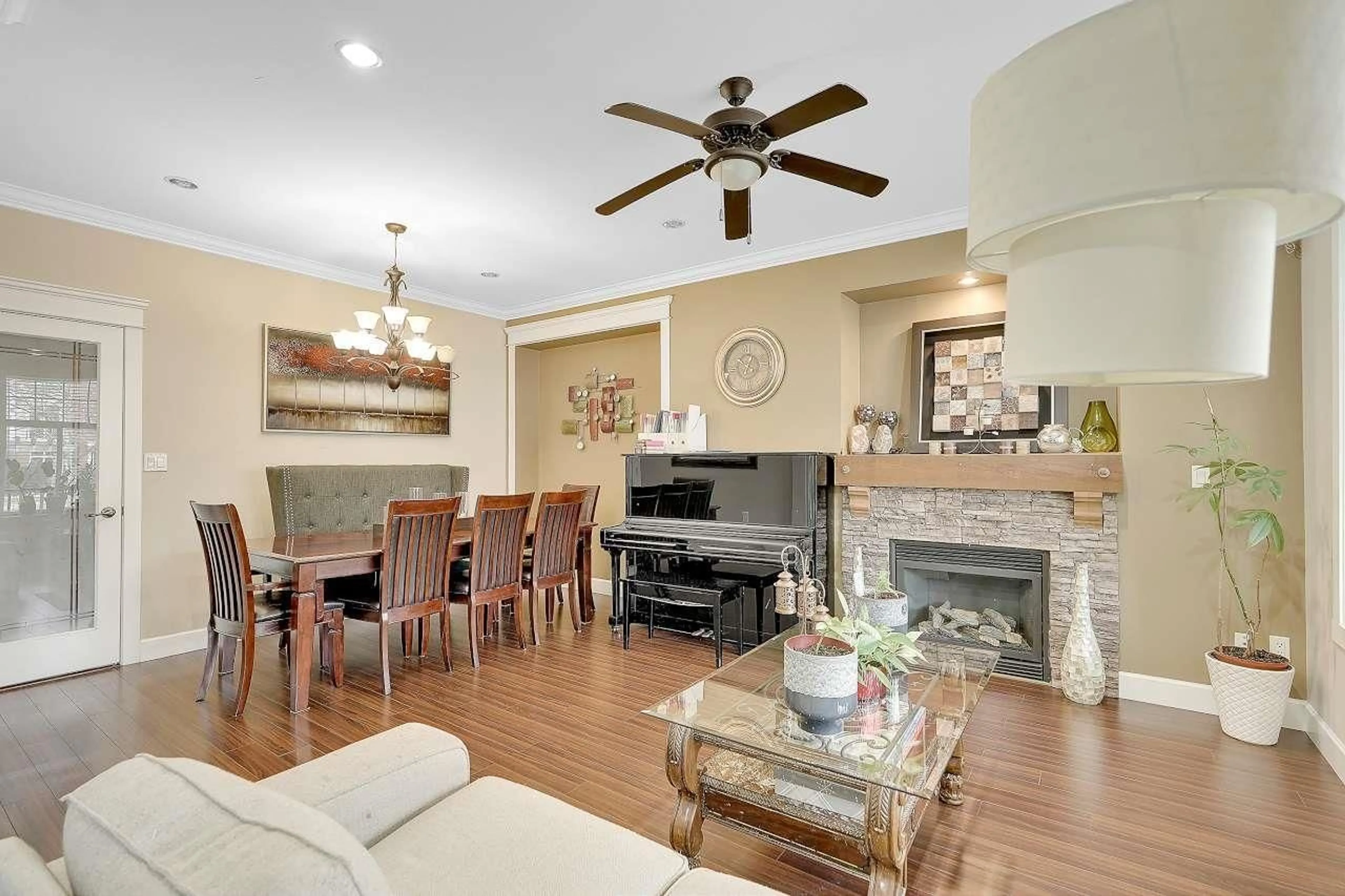 Living room, wood floors for 8378 208TH STREET, Langley British Columbia V2Y0A7