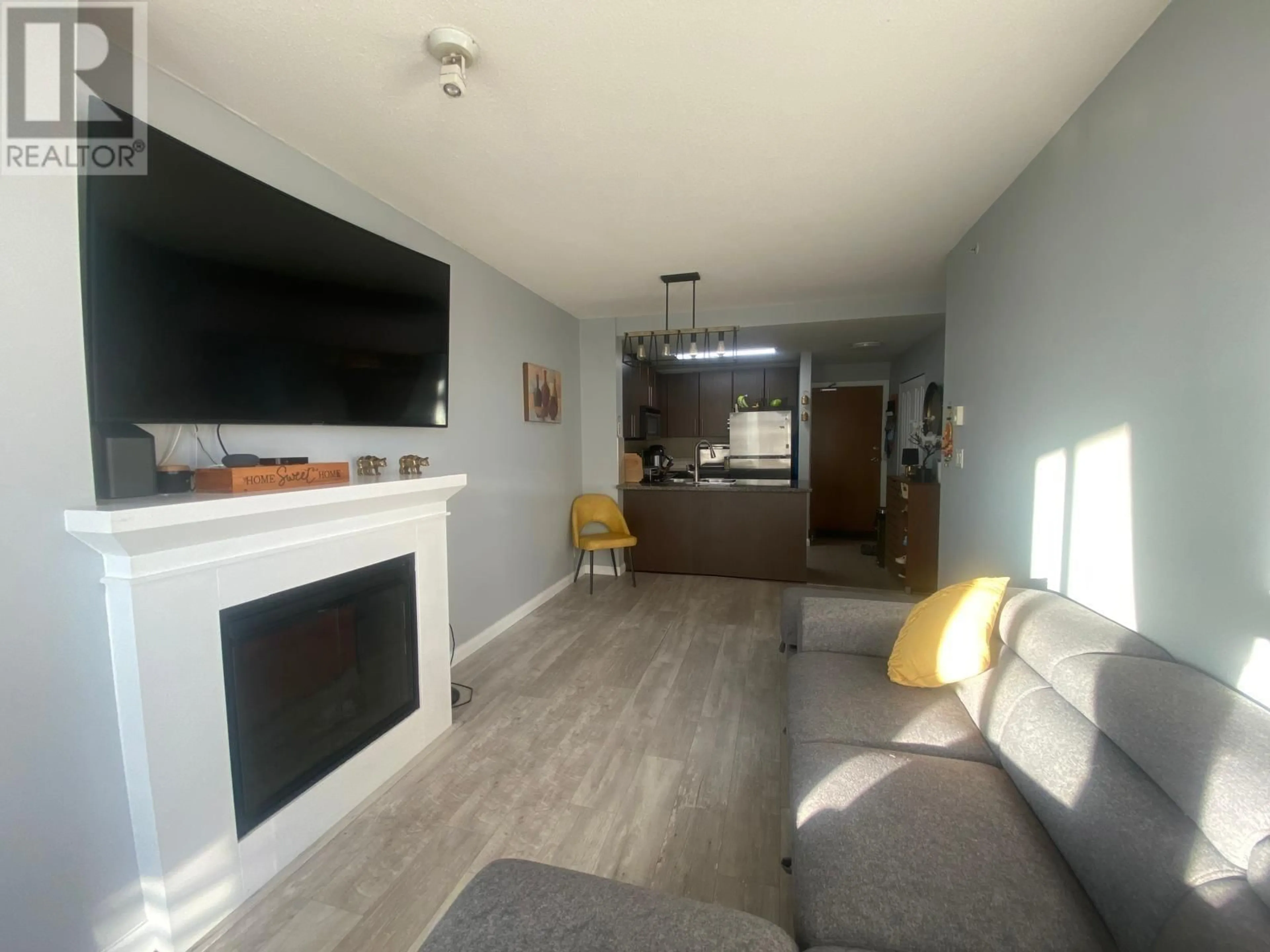 Living room, wood floors for 2210 892 CARNARVON STREET, New Westminster British Columbia V3M0C5