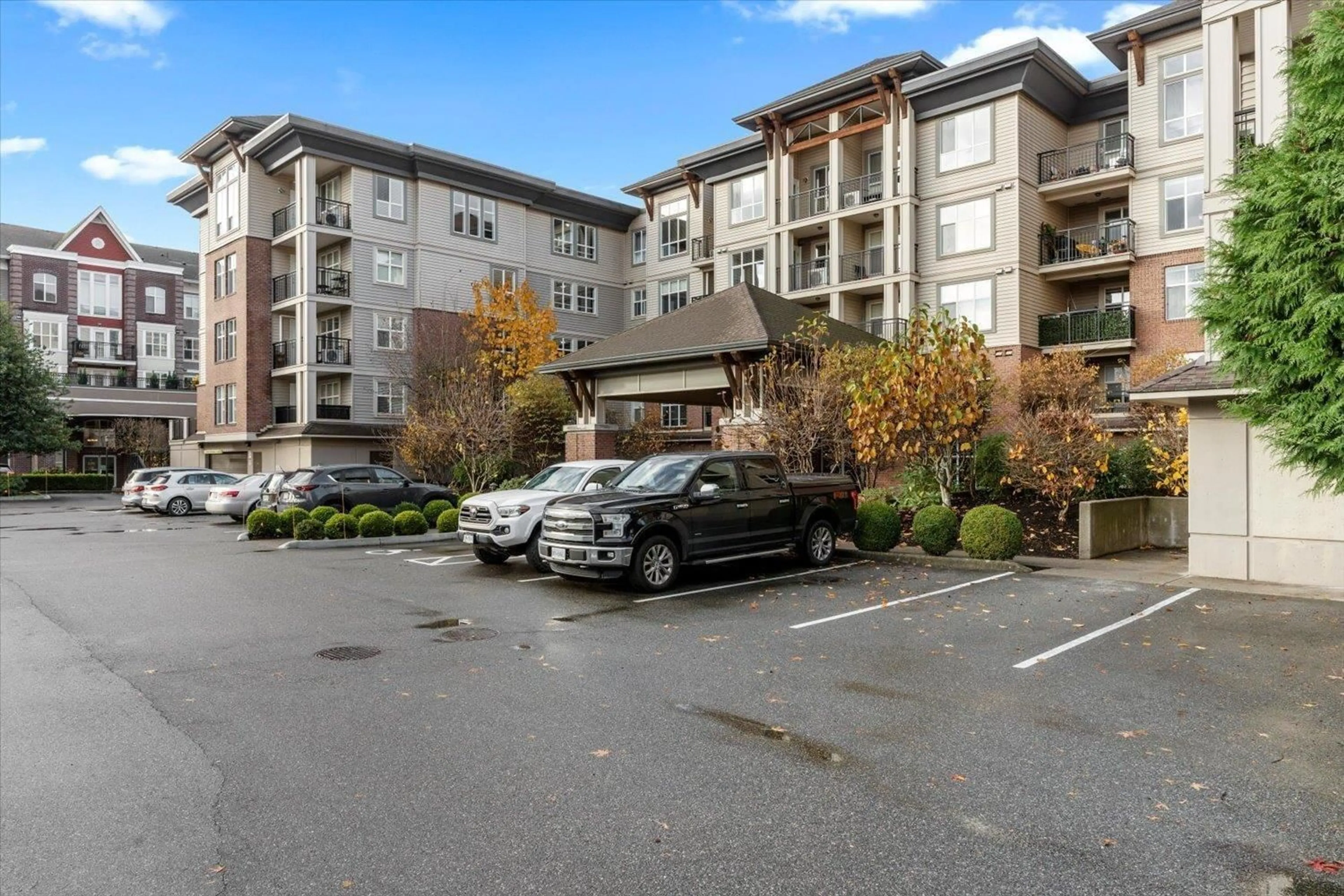 A pic from exterior of the house or condo, the front or back of building for 108 8955 EDWARD STREET|Chilliwack Proper, Chilliwack British Columbia V2P4E2