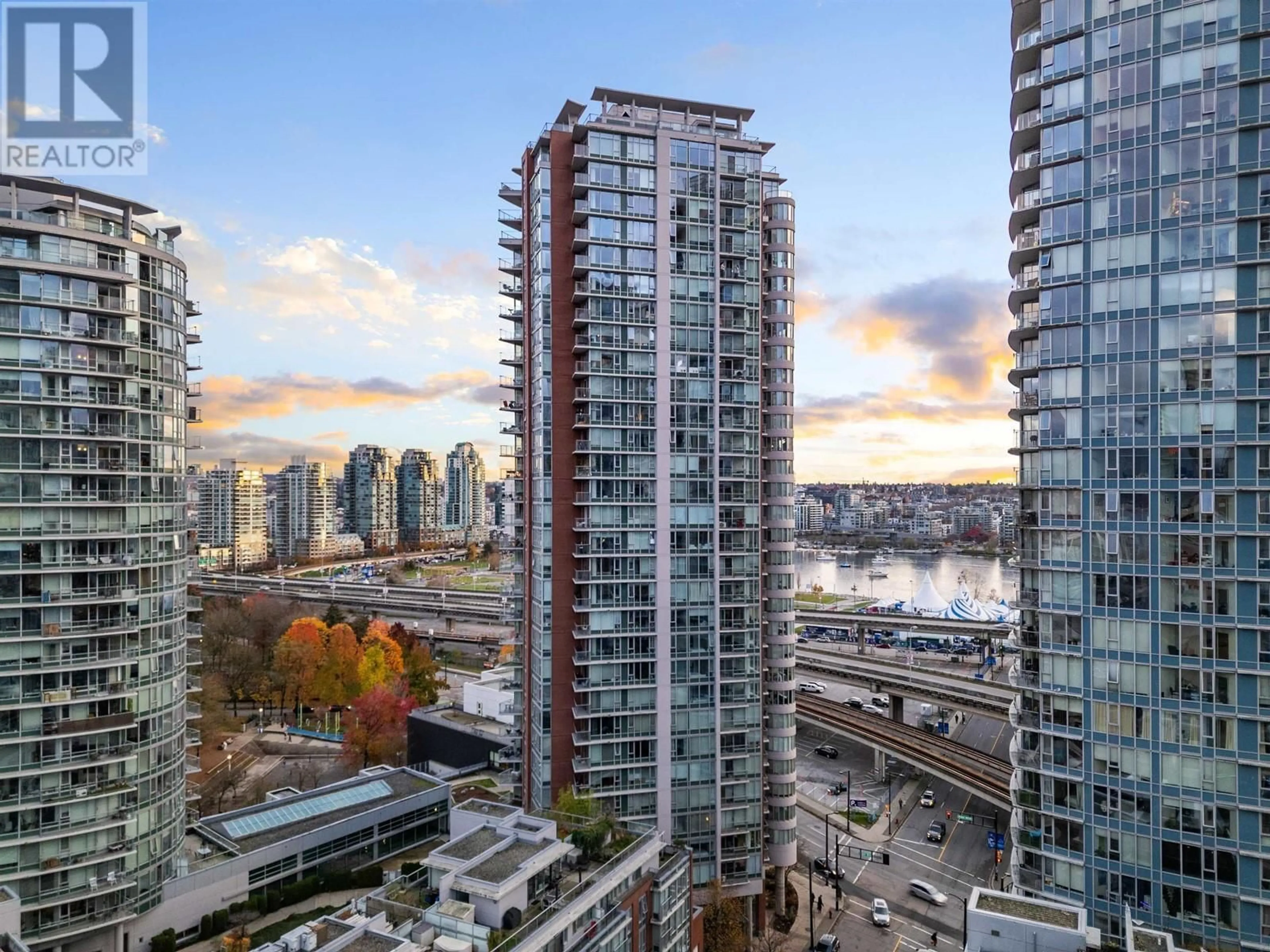 A pic from exterior of the house or condo, the view of city buildings for 907 688 ABBOTT STREET, Vancouver British Columbia V6B0B9