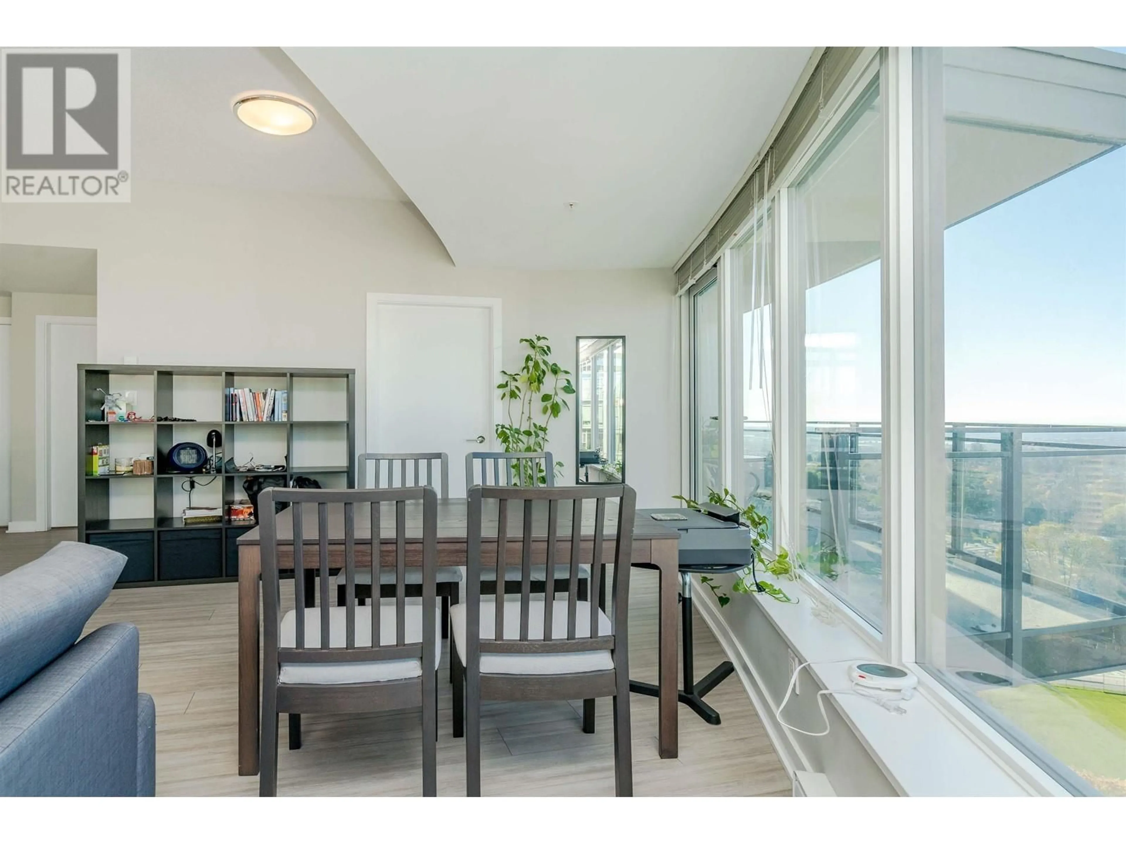 Dining room, unknown for 2604 - 4900 LENNOX LANE, Burnaby British Columbia V5H0G9