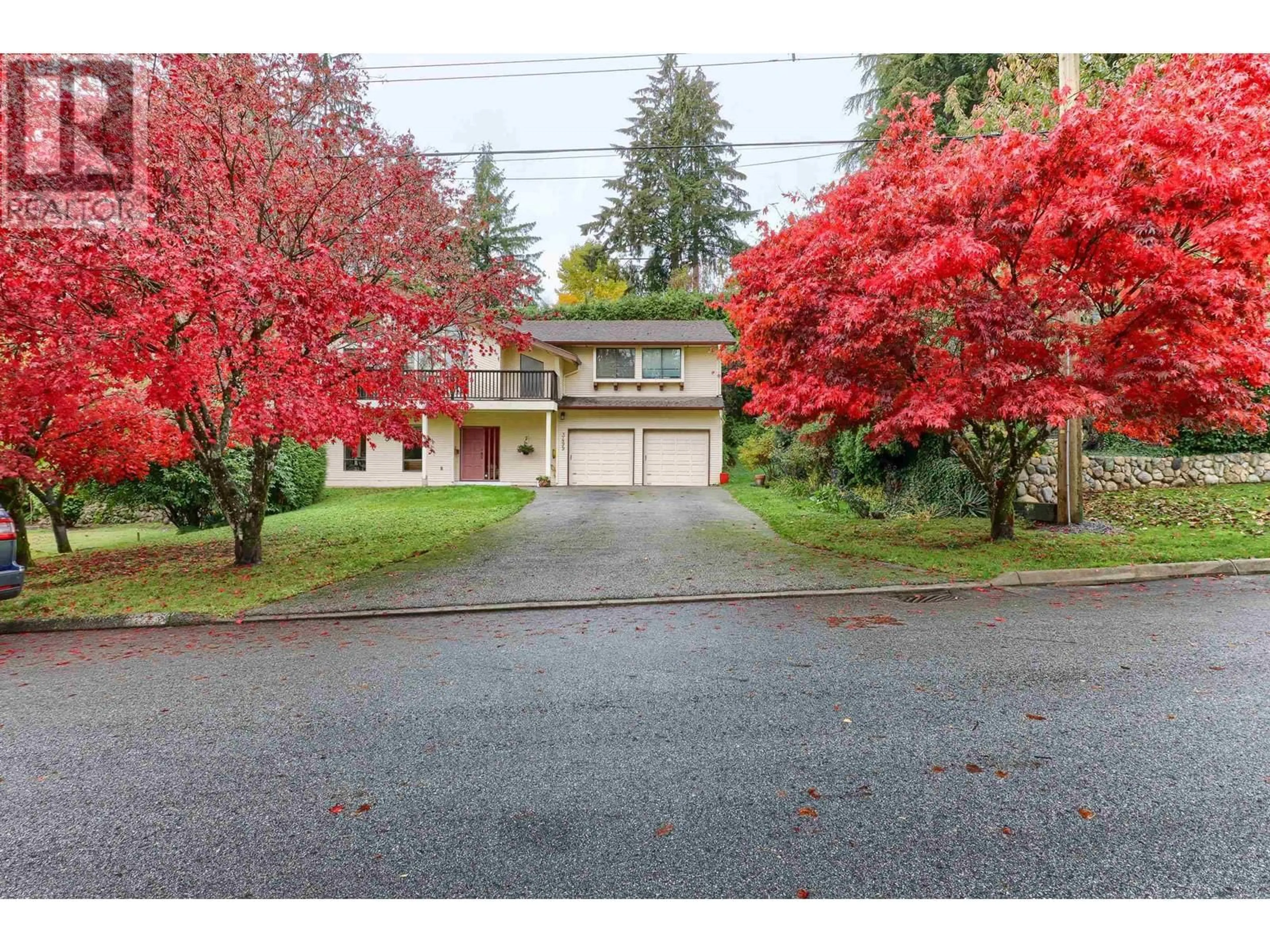 Frontside or backside of a home, the street view for 3499 FAIRMONT ROAD, North Vancouver British Columbia V7R2W8