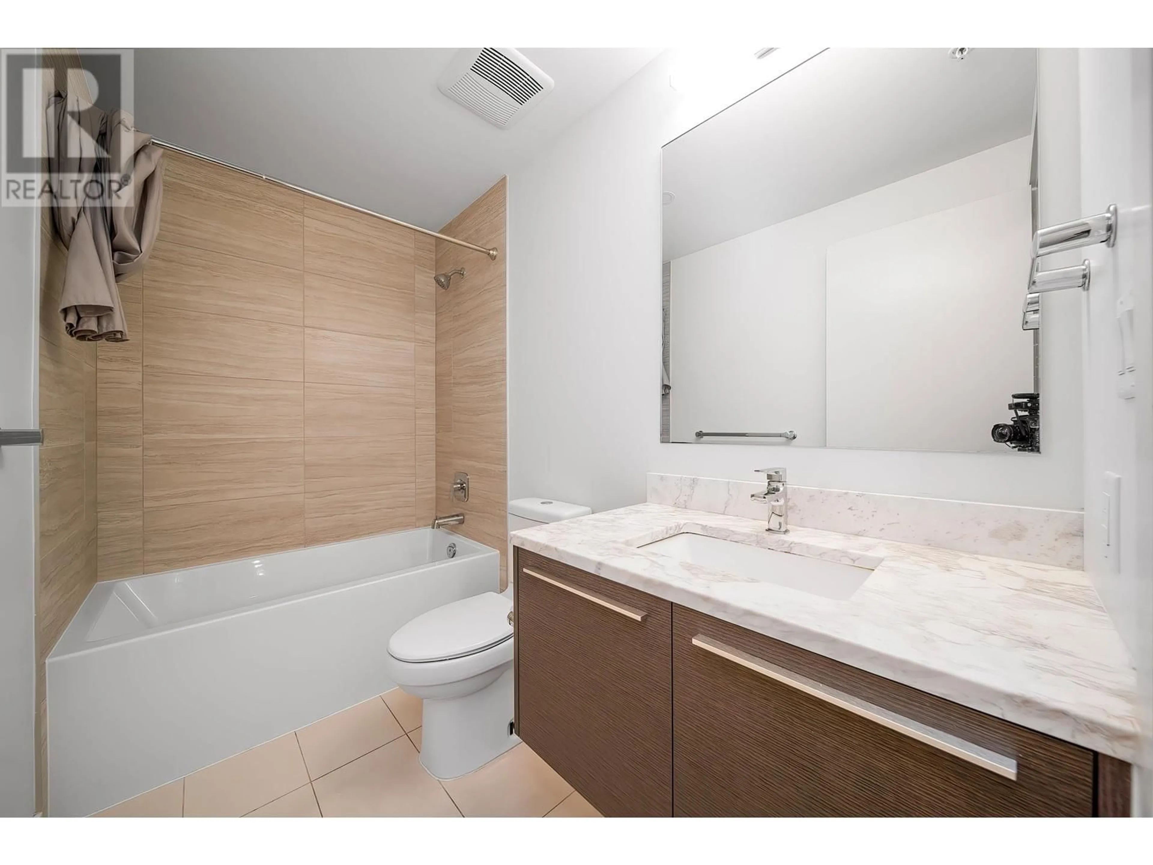 Standard bathroom, not visible floor for 1301 6288 CASSIE AVENUE, Burnaby British Columbia V5H0H7