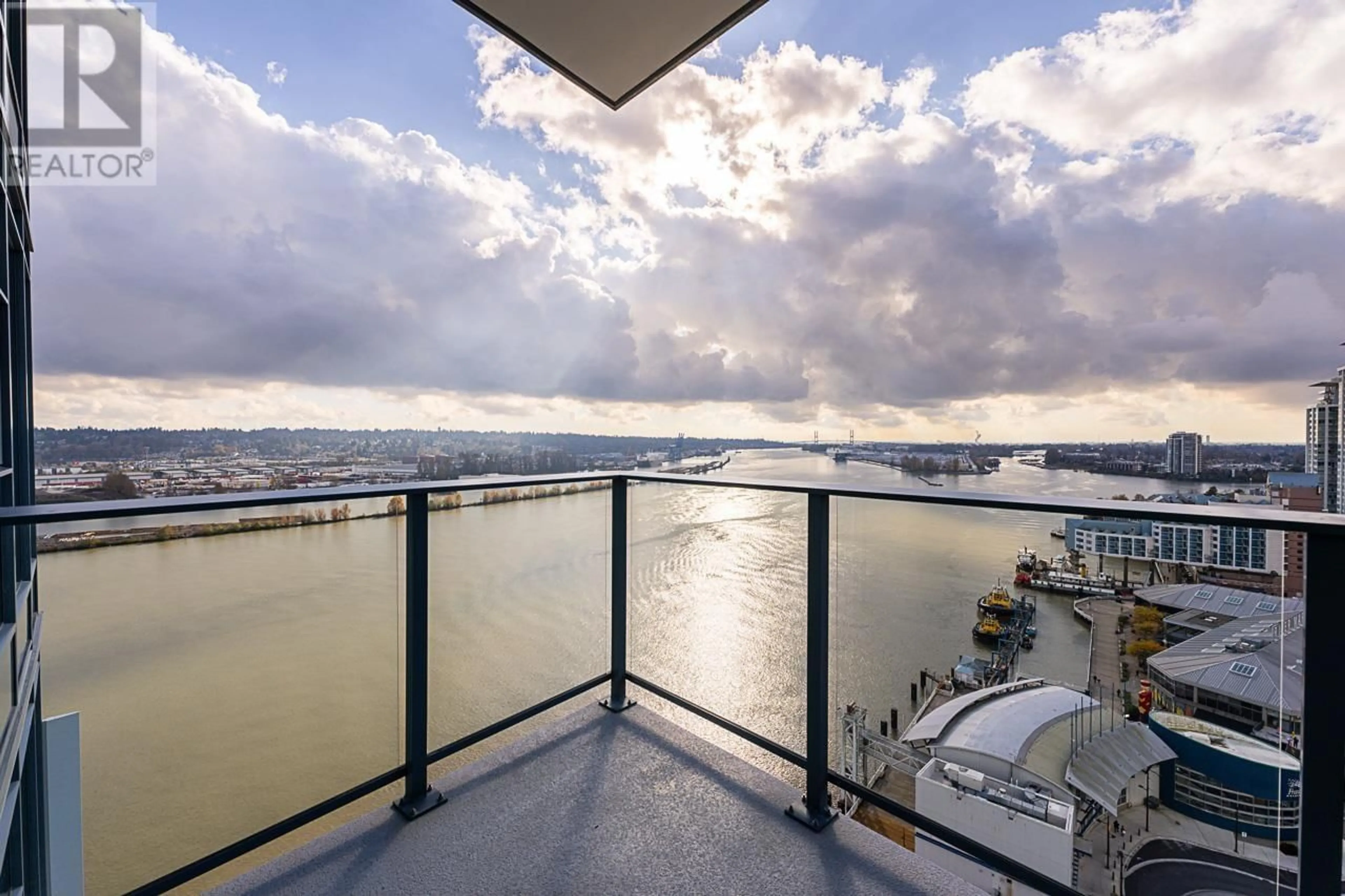 Balcony in the apartment, the view of lake or river for 1602 680 QUAYSIDE DRIVE, New Westminster British Columbia V3M0P2