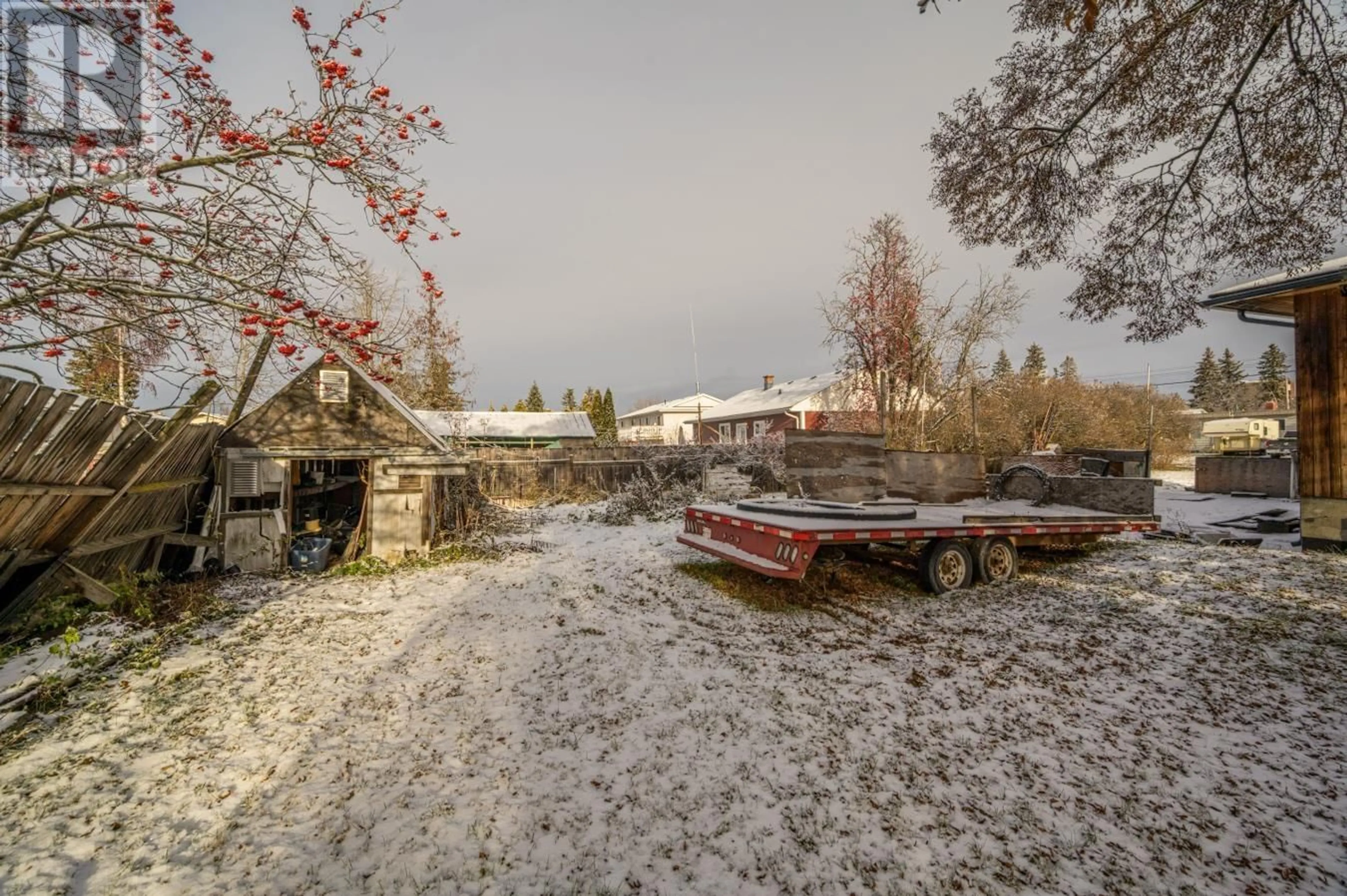 Patio, cottage for 2221 SPRUCE STREET, Prince George British Columbia V2L2R7