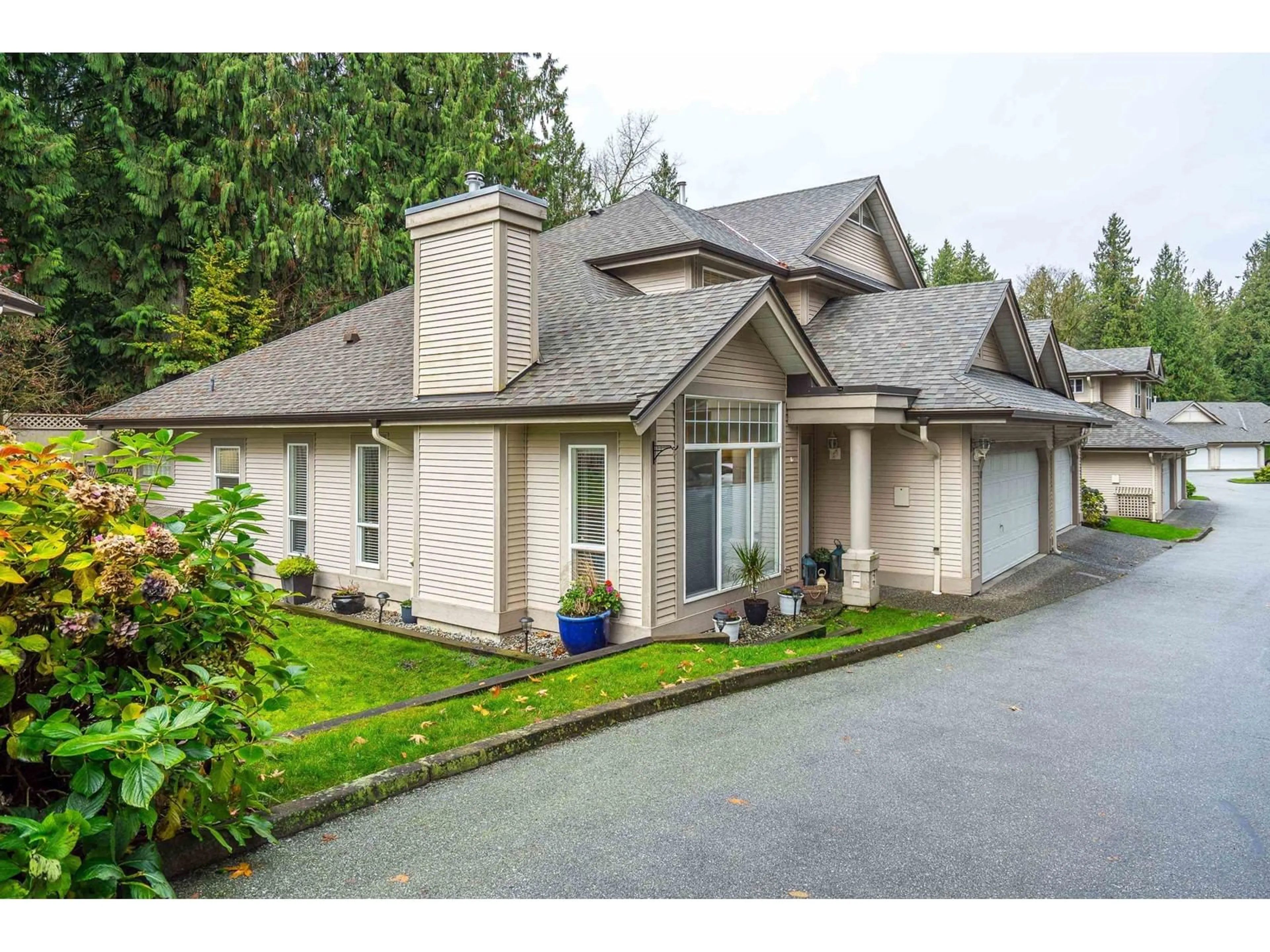 Frontside or backside of a home, cottage for 17 9025 216 STREET, Langley British Columbia V1M2X6