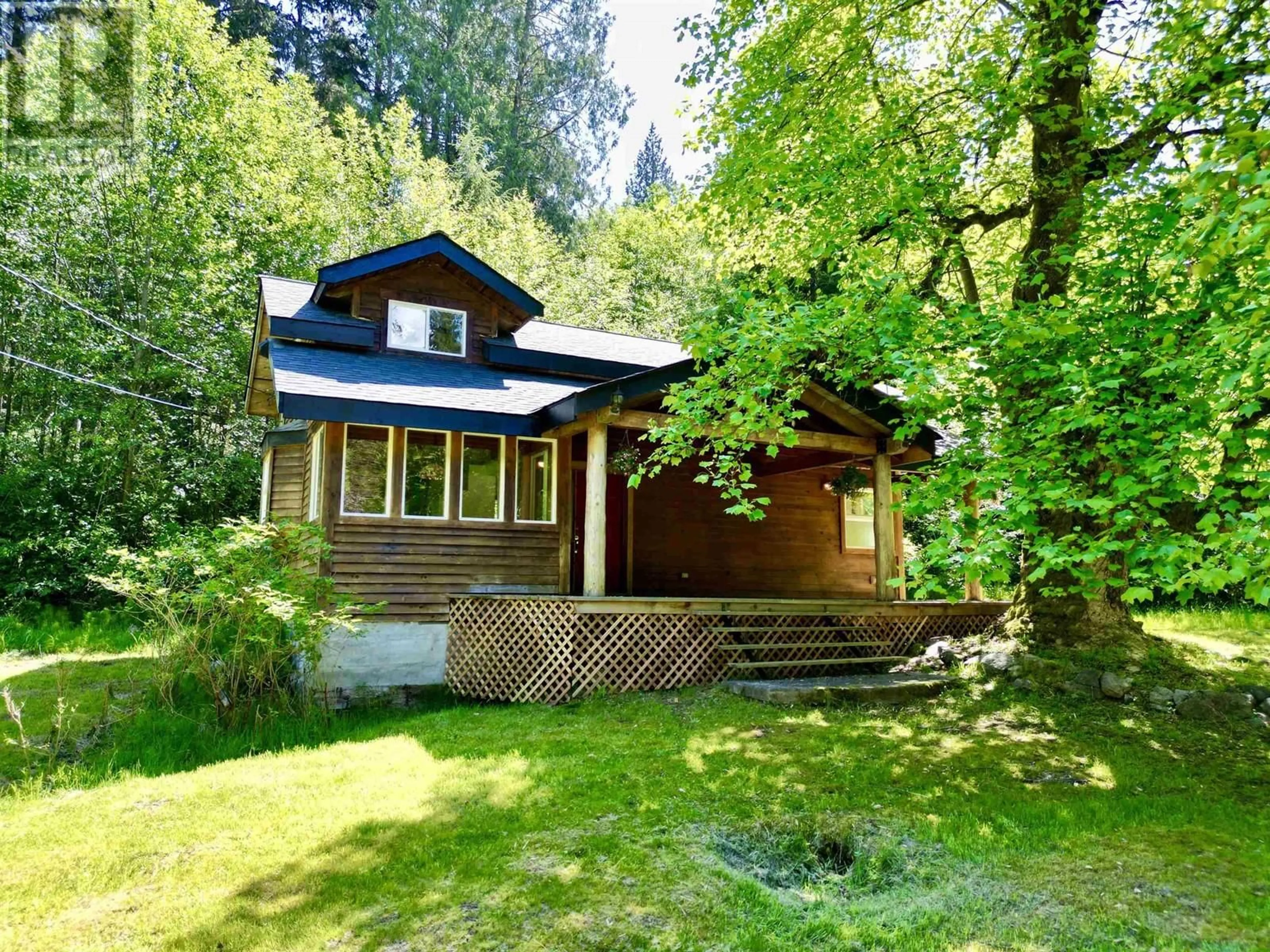 Frontside or backside of a home, cottage for 722 WEST BAY ROAD, Gambier Island British Columbia V0N1V4