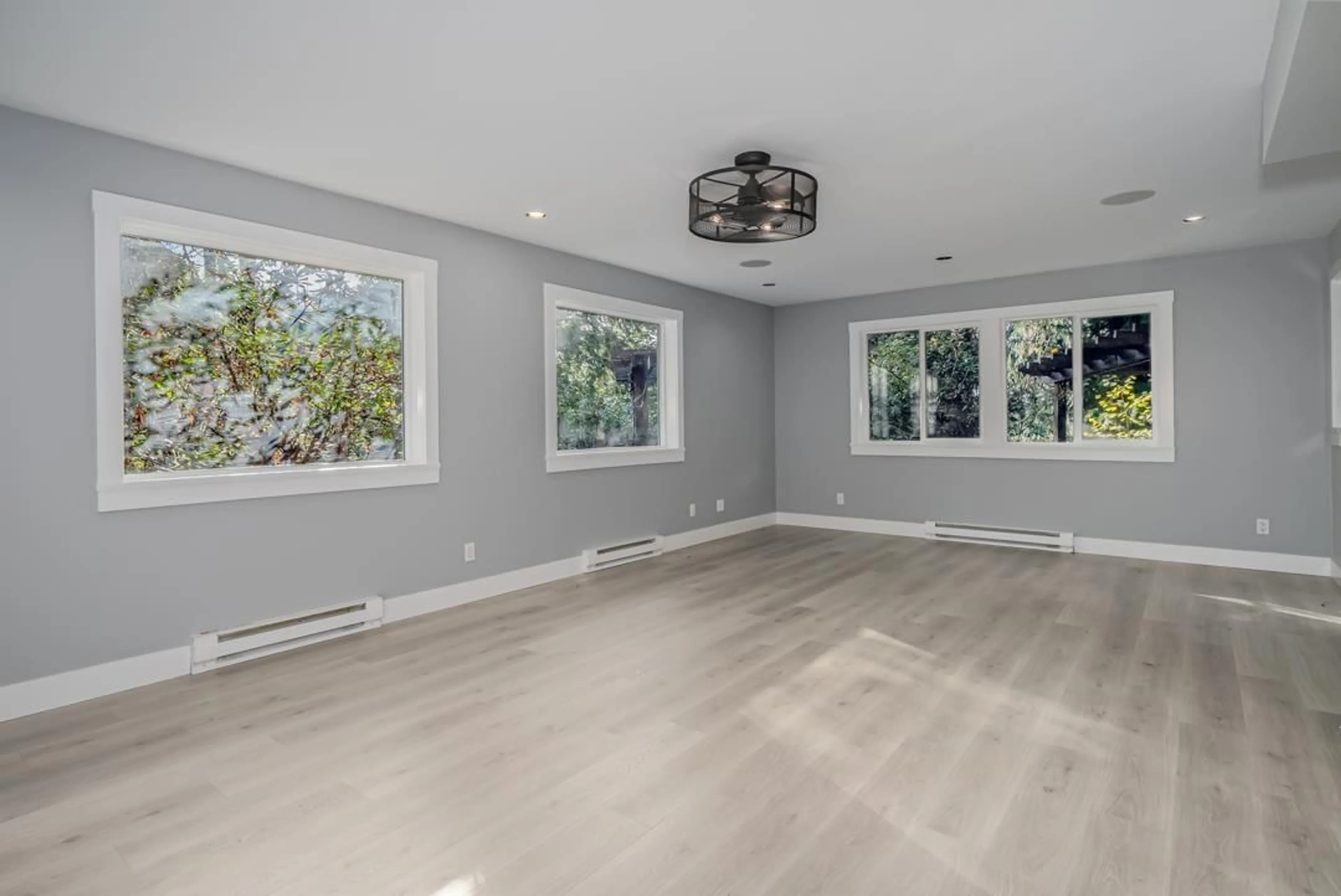 A pic of a room for 12433 CASCADE, Mission British Columbia V2V7G9