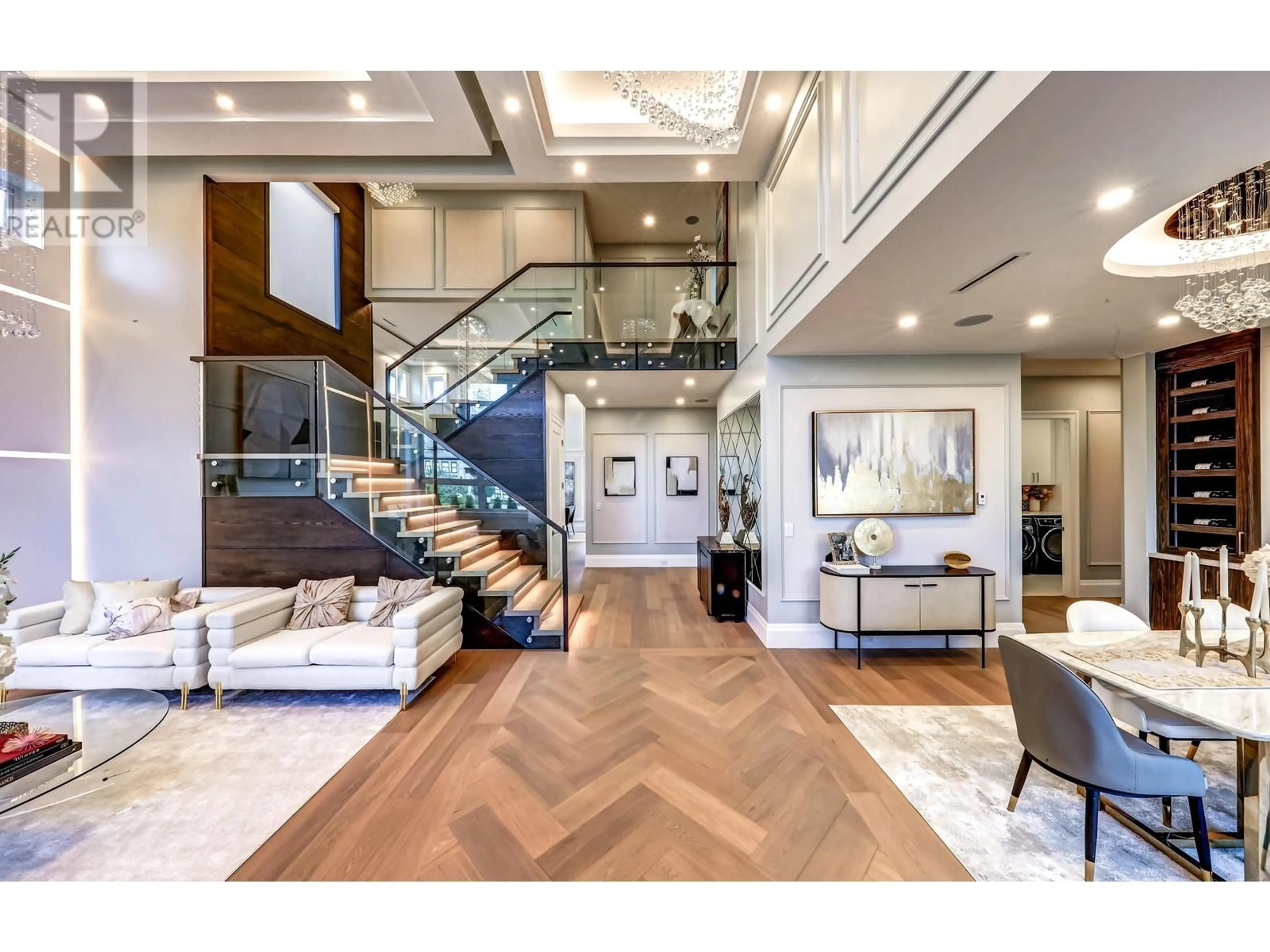 Indoor entryway, wood floors for 10231 BAMBERTON DRIVE, Richmond British Columbia V7A1K6