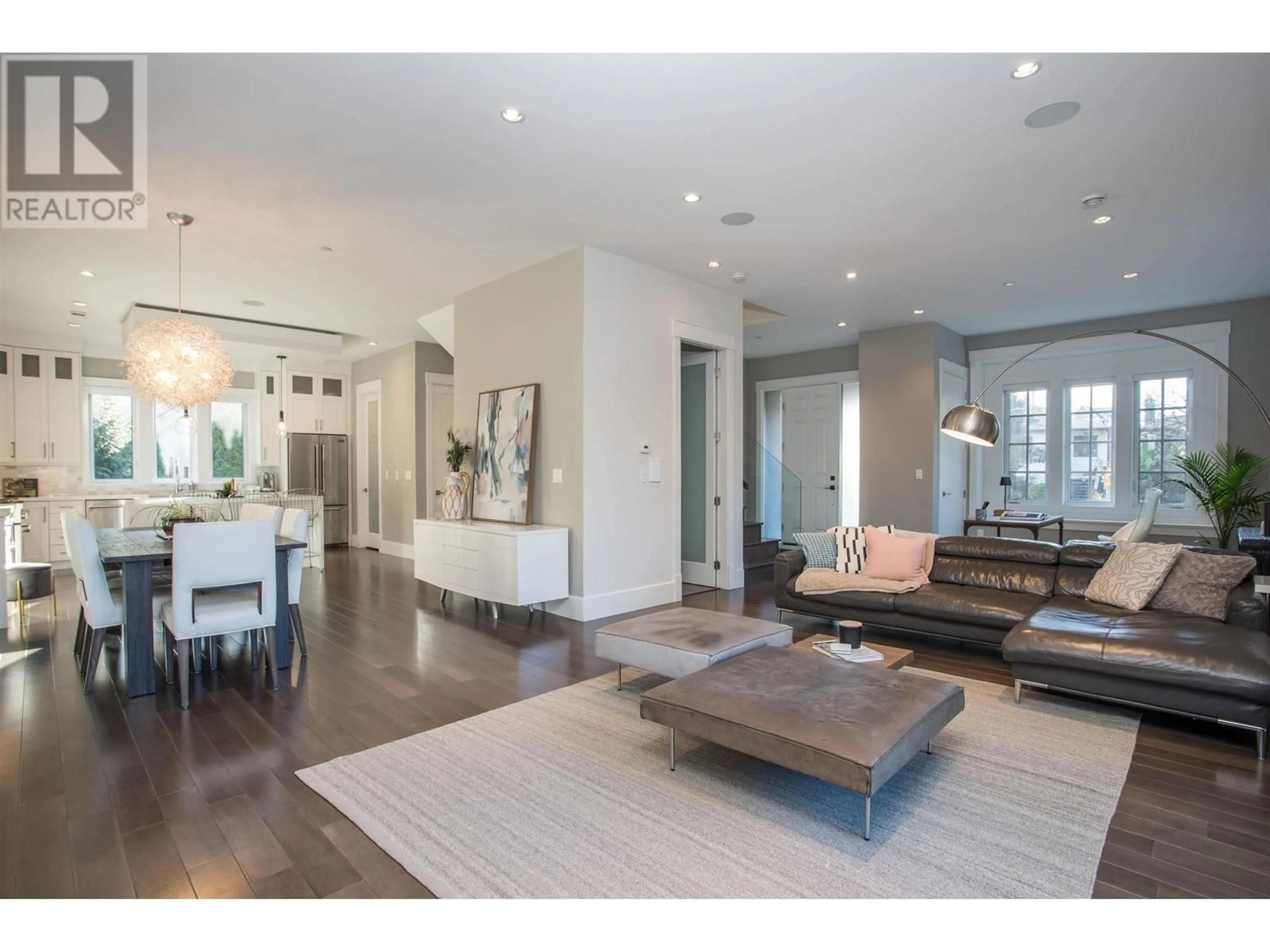 Living room, wood floors for 4868 SOPHIA STREET, Vancouver British Columbia V5V3W6