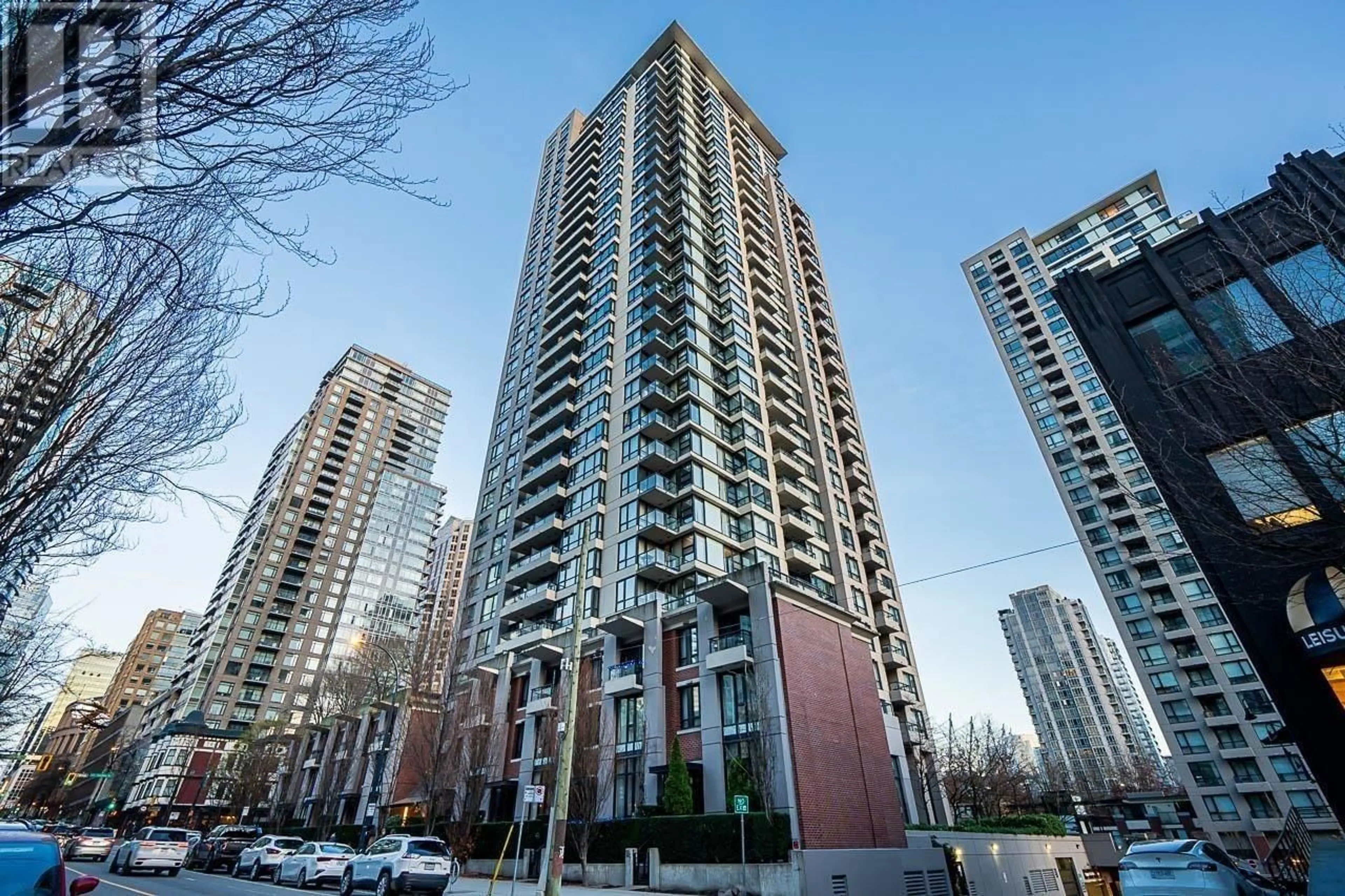 A pic from exterior of the house or condo, the view of city buildings for 402 928 HOMER STREET, Vancouver British Columbia V6B1T7