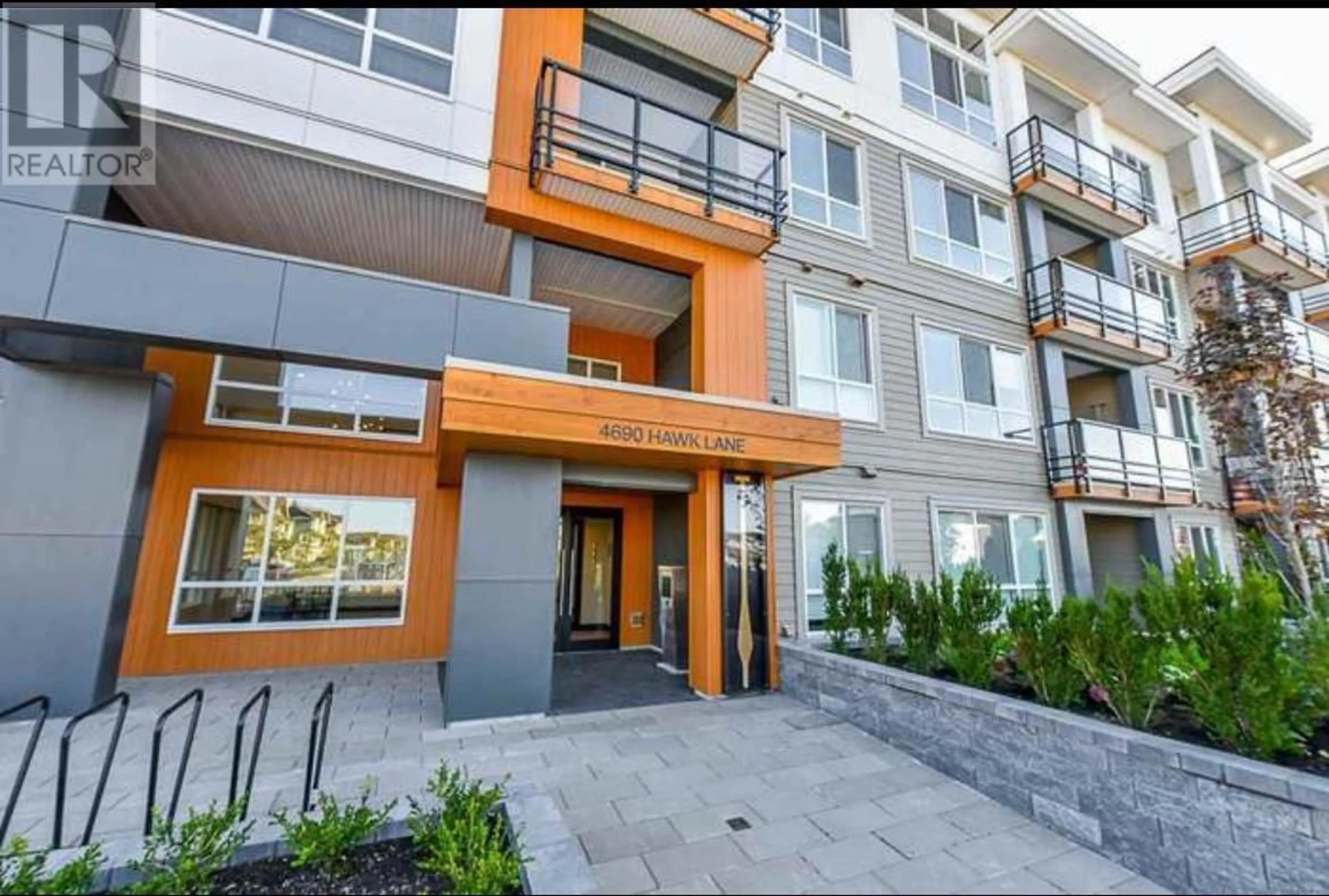 A pic from exterior of the house or condo, the front or back of building for 126 4690 HAWK LANE, Delta British Columbia V4M0C4