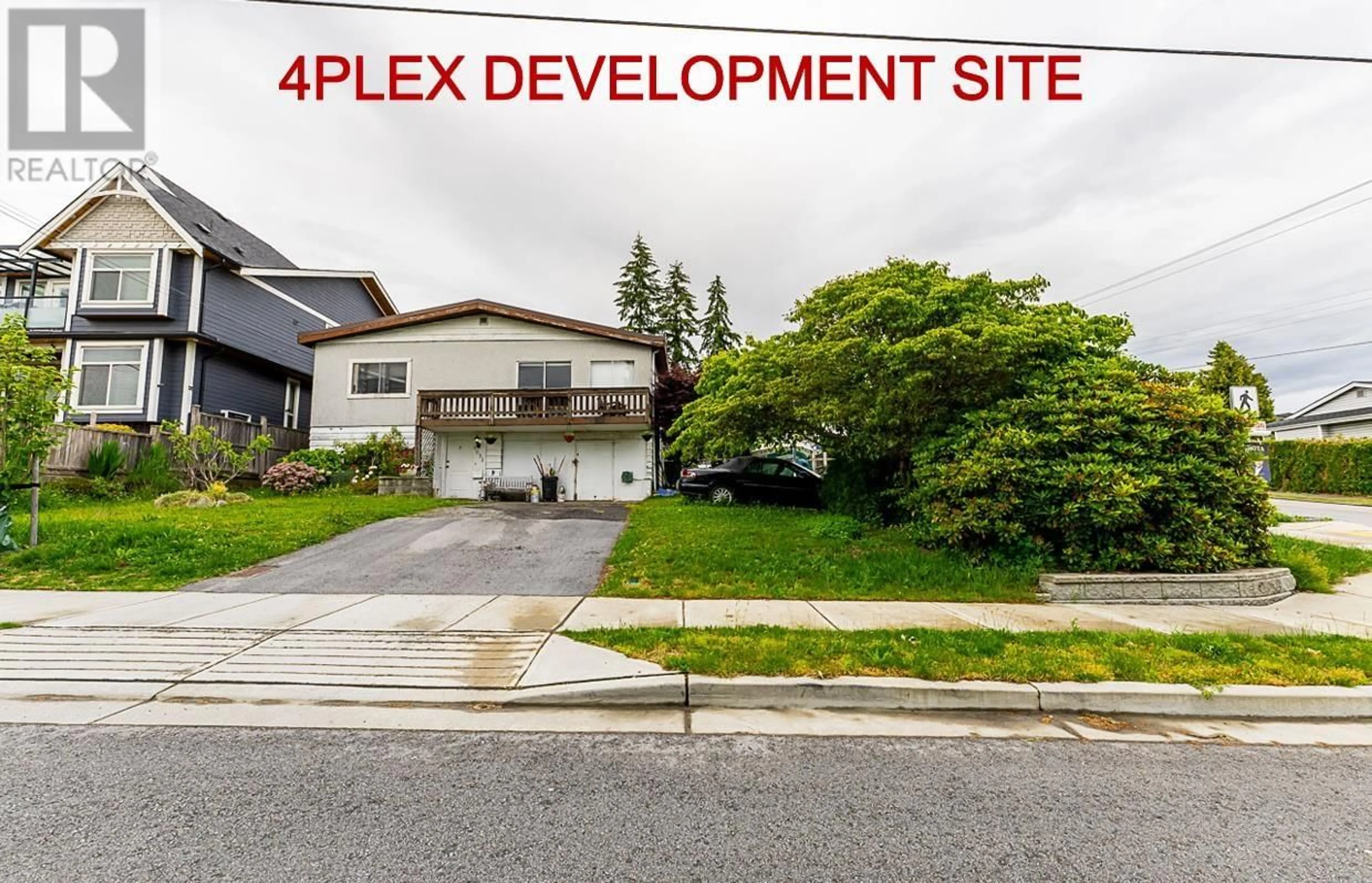 A pic from exterior of the house or condo, the street view for 1031 STEWART AVENUE, Coquitlam British Columbia V3K2N7