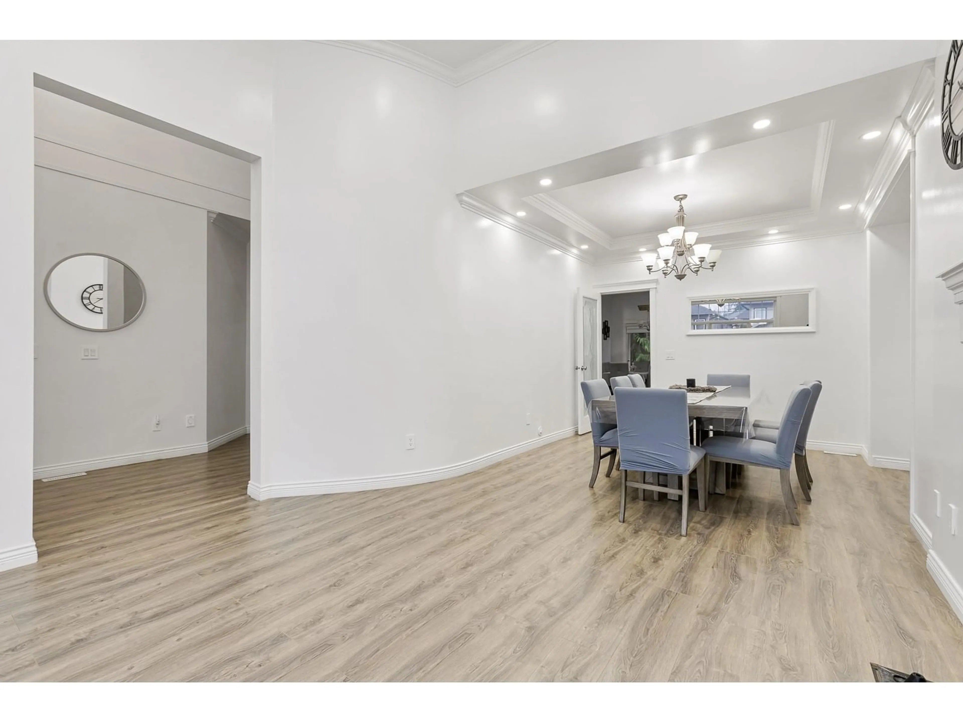 Dining room, wood floors, cottage for 33143 DALKE AVENUE, Mission British Columbia V2V0A3