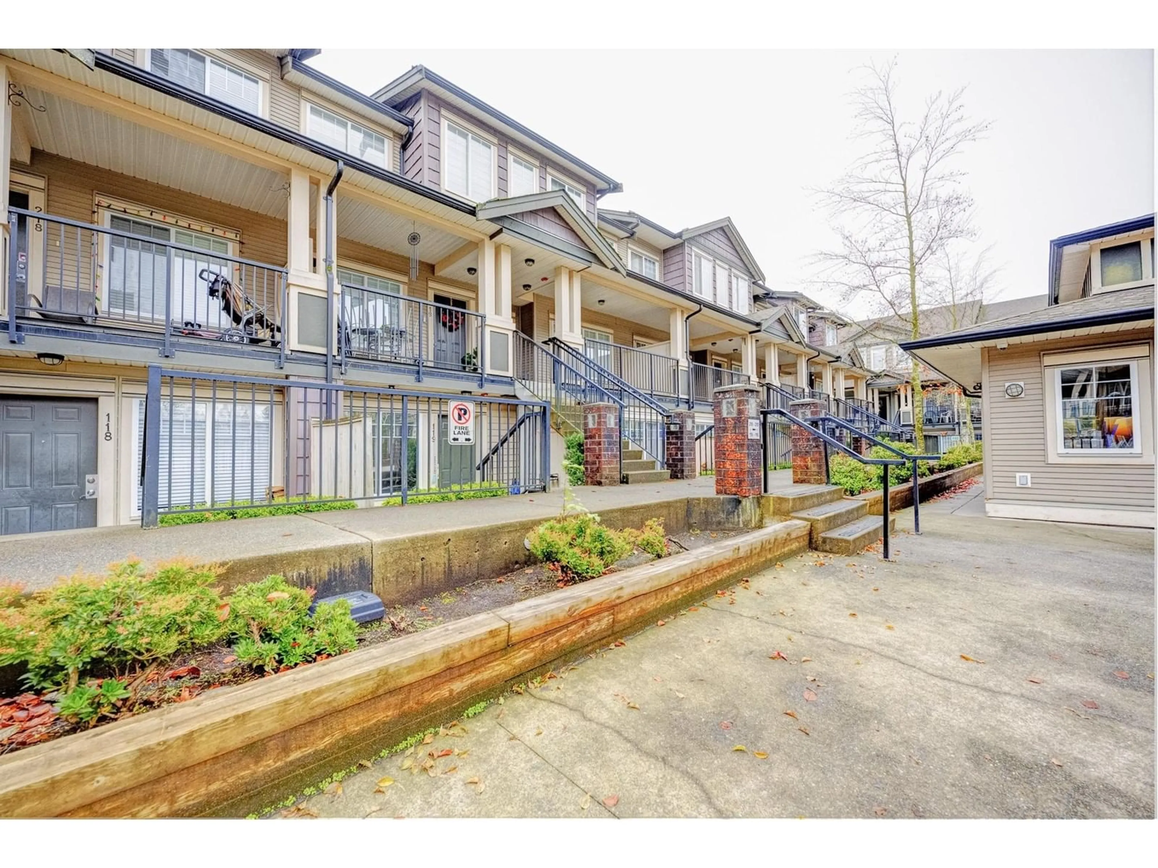 A pic from exterior of the house or condo, the street view for 124 13958 108 AVENUE, Surrey British Columbia V3T0B4