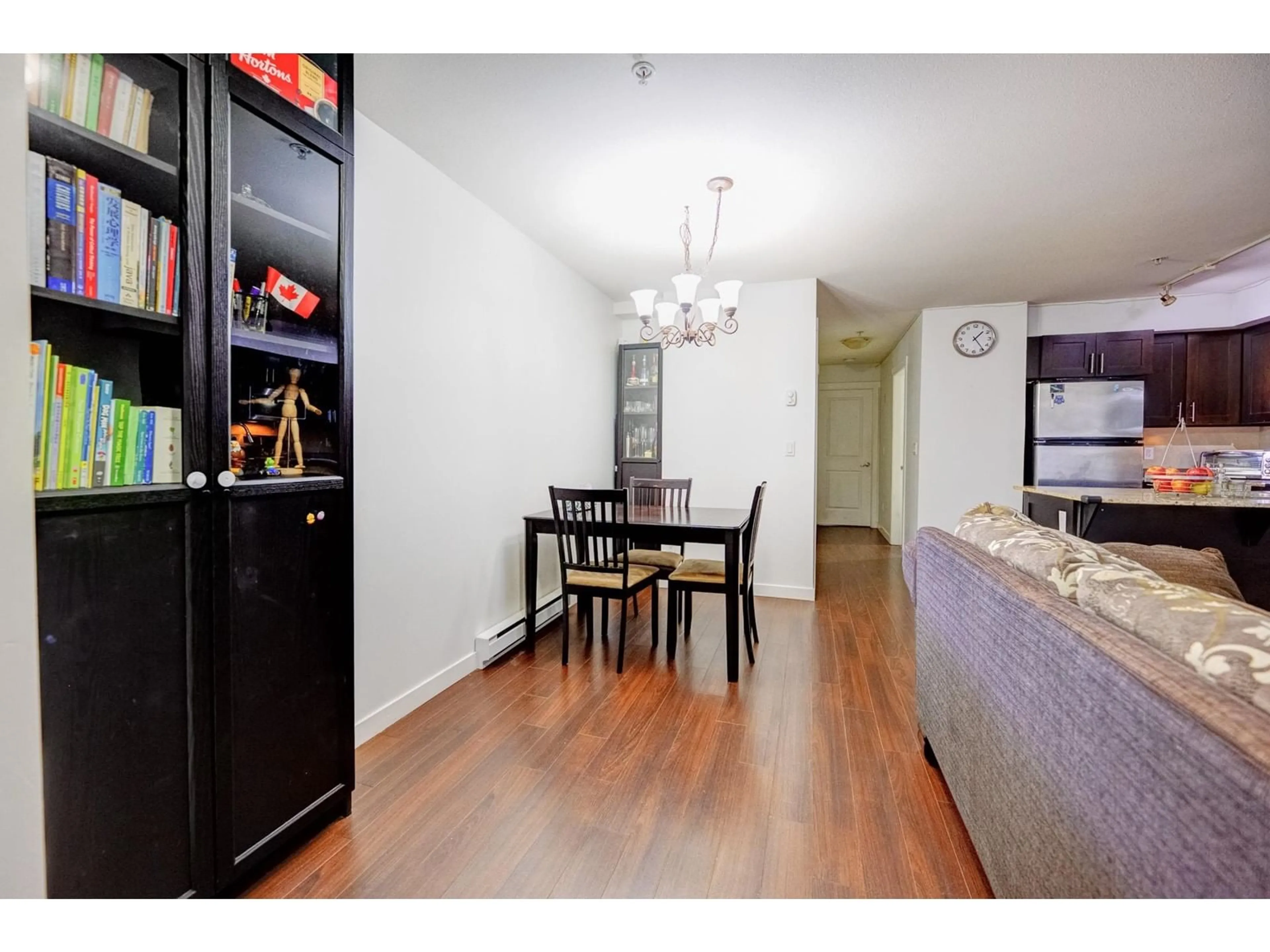 Dining room, wood floors for 124 13958 108 AVENUE, Surrey British Columbia V3T0B4