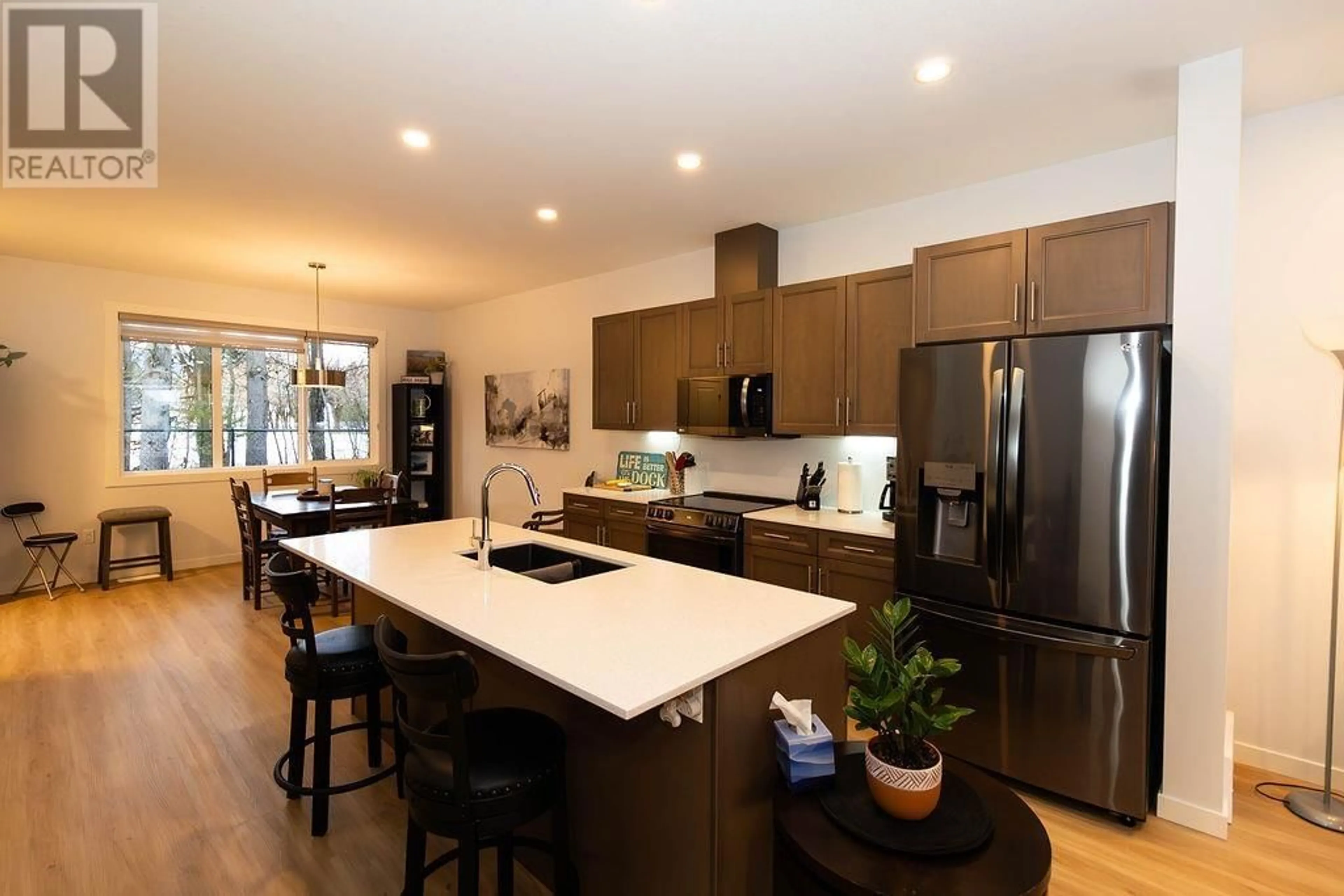 Open concept kitchen for 4 4921 HALLIWELL AVENUE, Terrace British Columbia V8G2J7