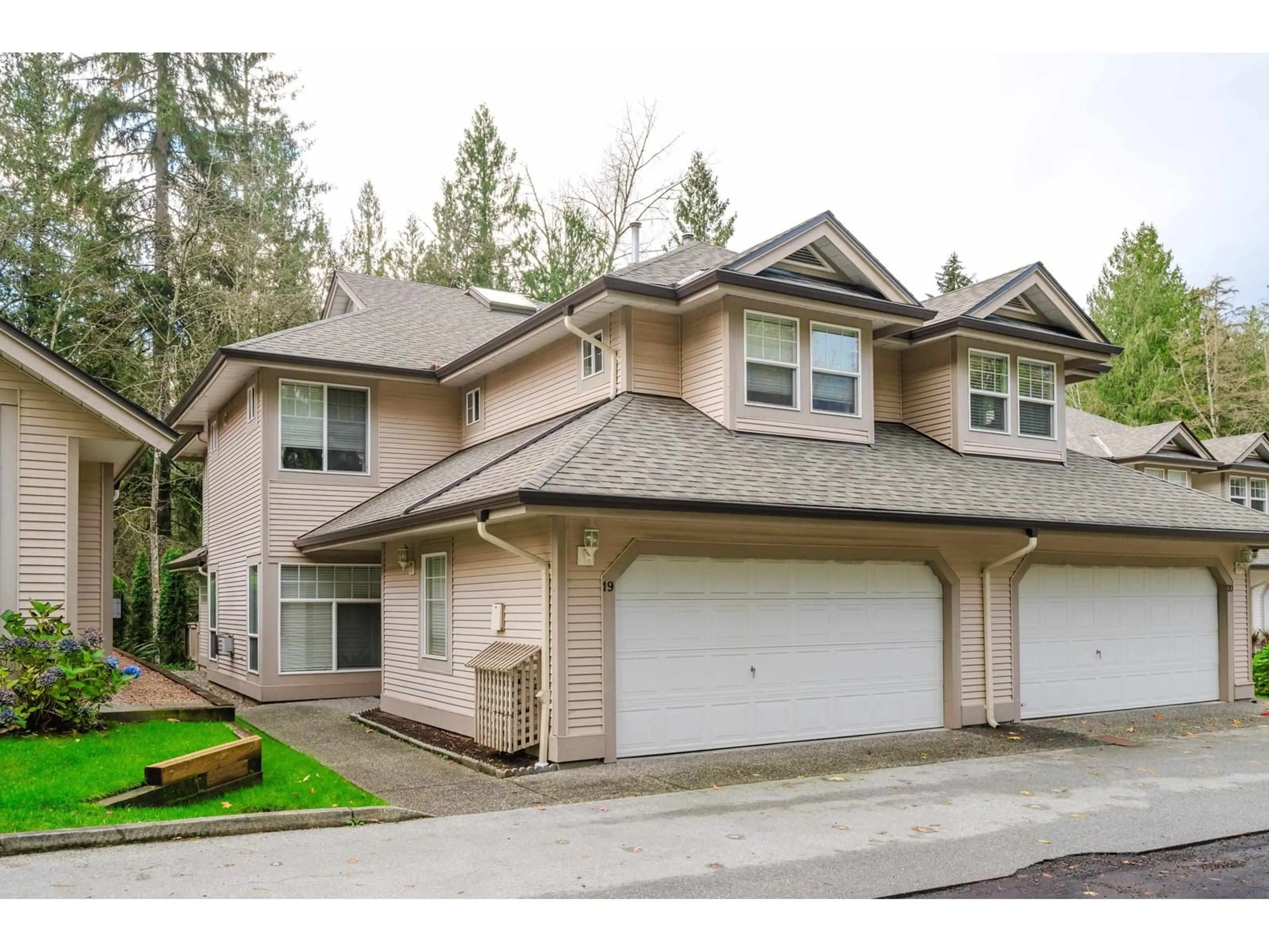 A pic from exterior of the house or condo, cottage for 19 9025 216 STREET, Langley British Columbia V1M2X6