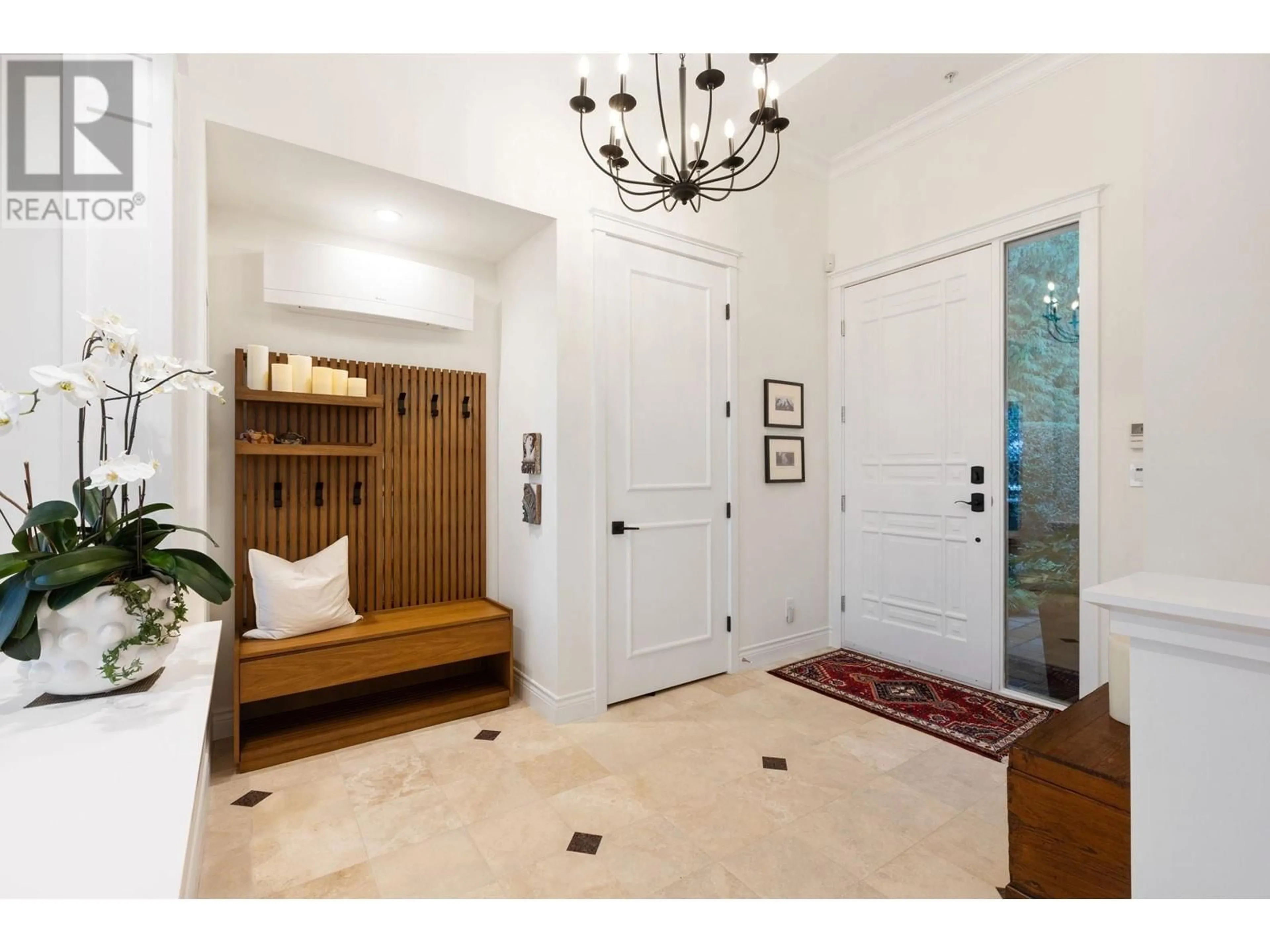 Indoor entryway, wood floors for 4948 EDENDALE LANE, West Vancouver British Columbia V7W3H7