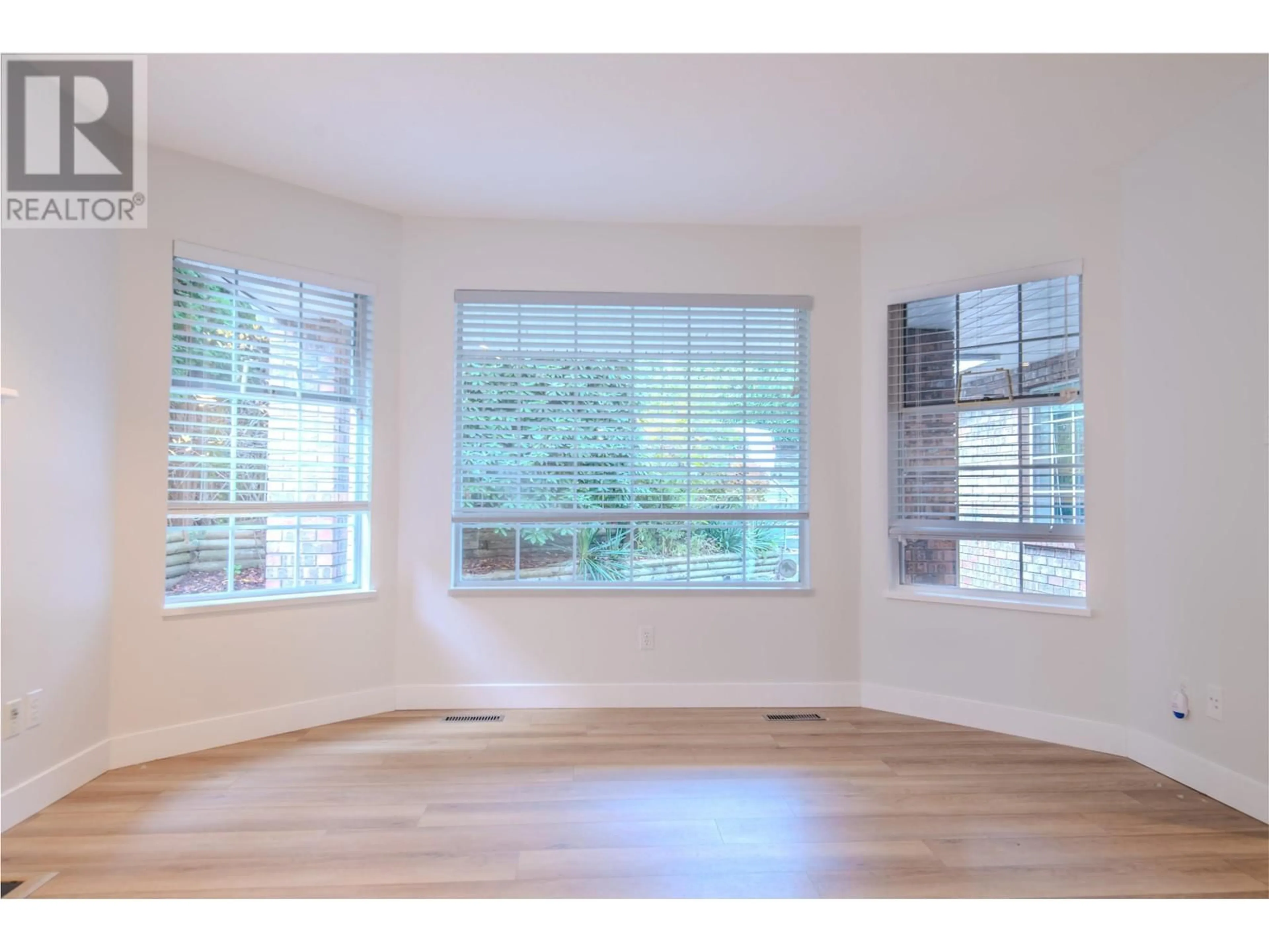 A pic of a room, wood floors for 2872 KEETS DRIVE, Coquitlam British Columbia V3C6J2