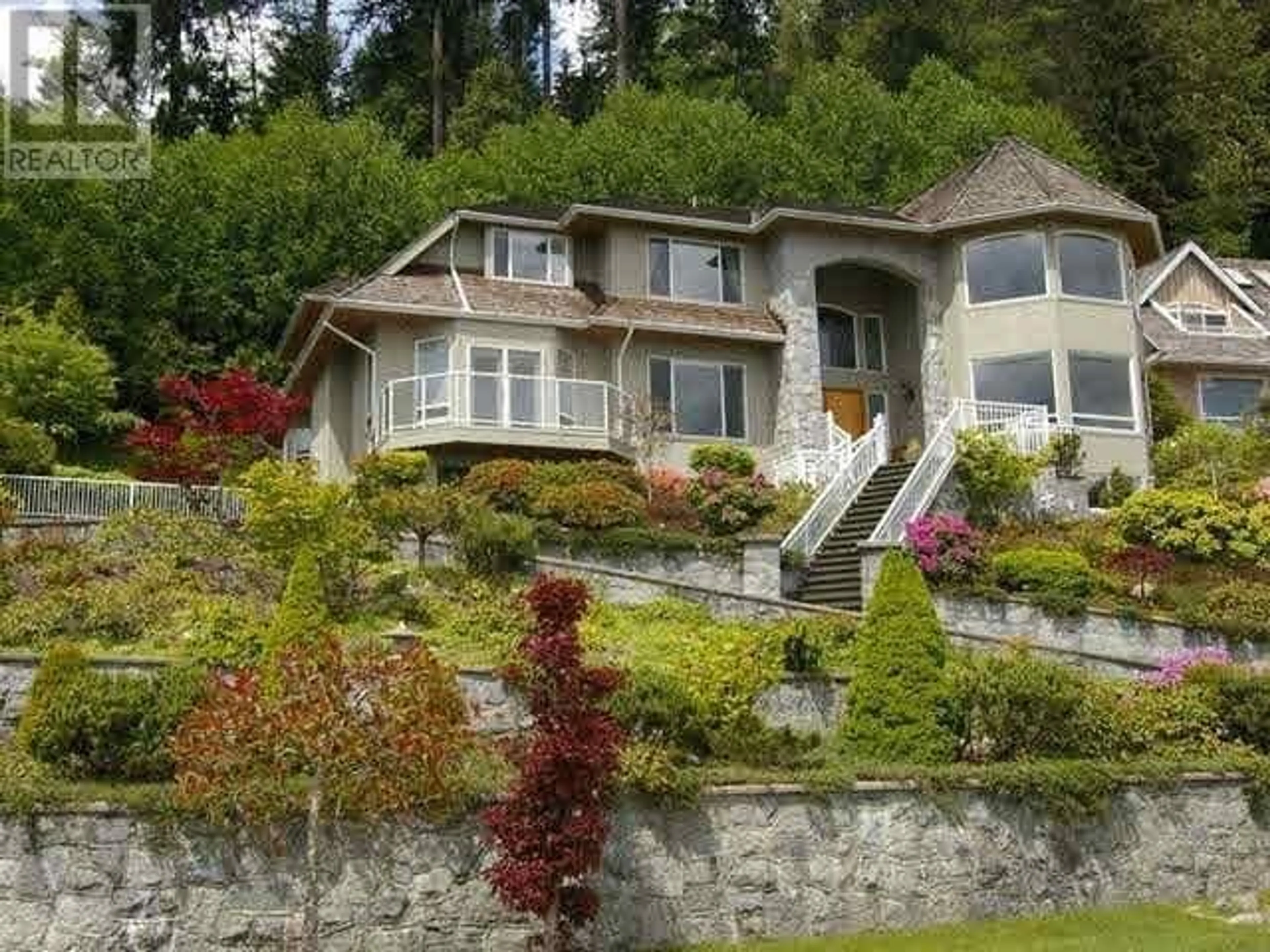 Frontside or backside of a home, cottage for 4139 CITADEL COURT, North Vancouver British Columbia V7K3C5