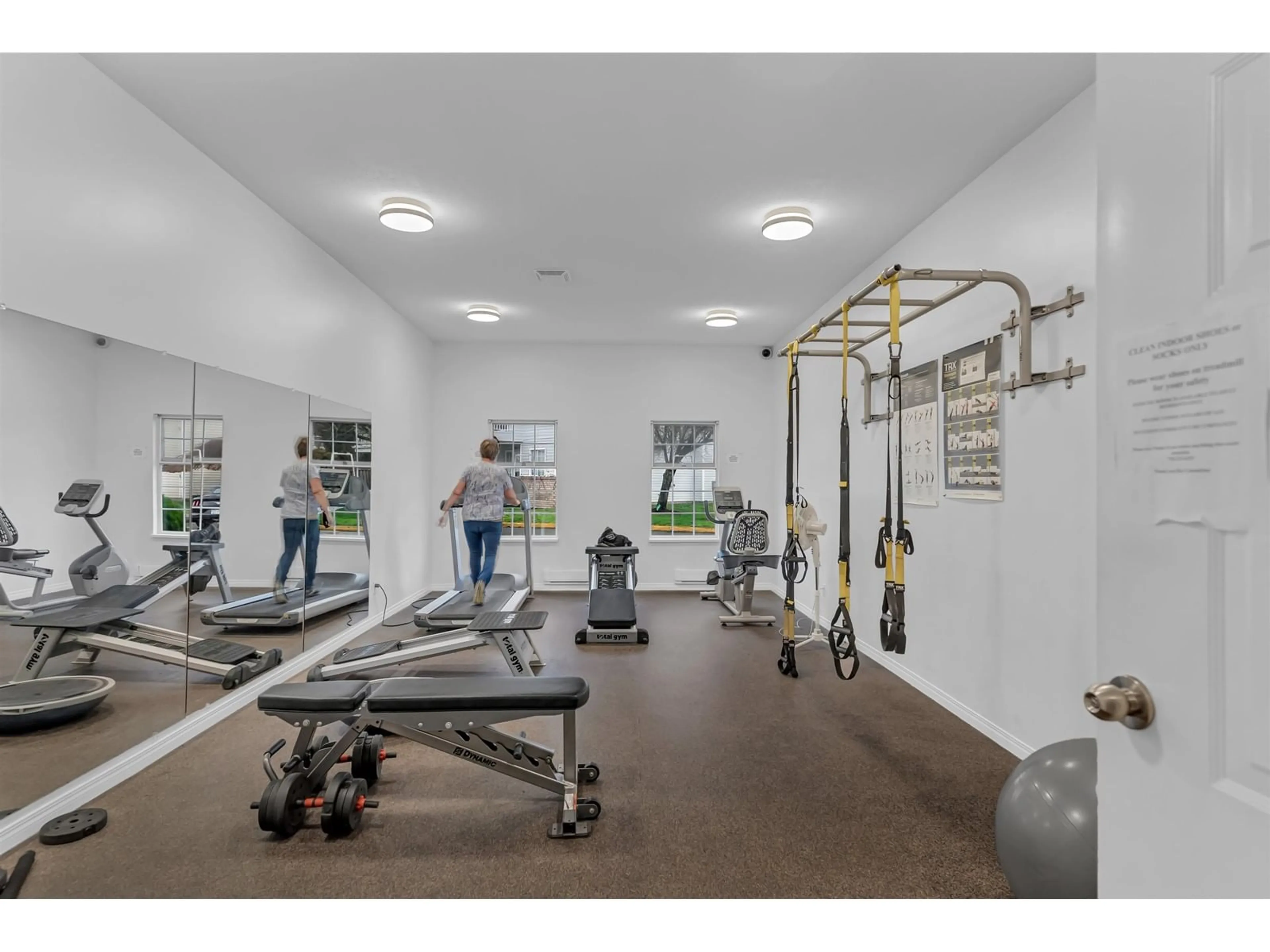 Gym or fitness room, unknown floor for 1 13936 72 AVENUE, Surrey British Columbia V3W0J8